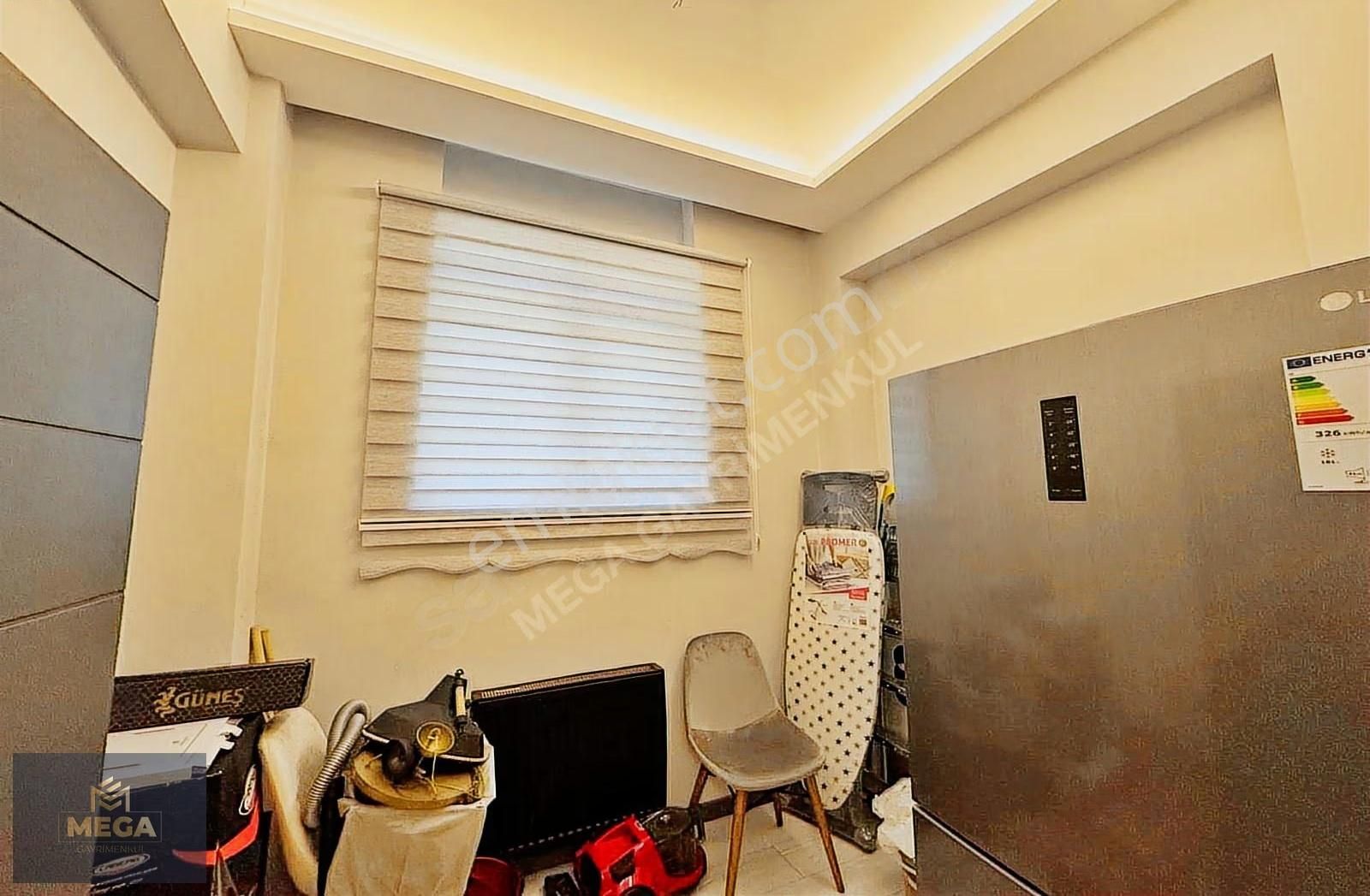 19 Mayıs Cd Üzeri Ful Eşyalı Lülks Yüksek Kira Getirili Y.giriş - Görsel 3