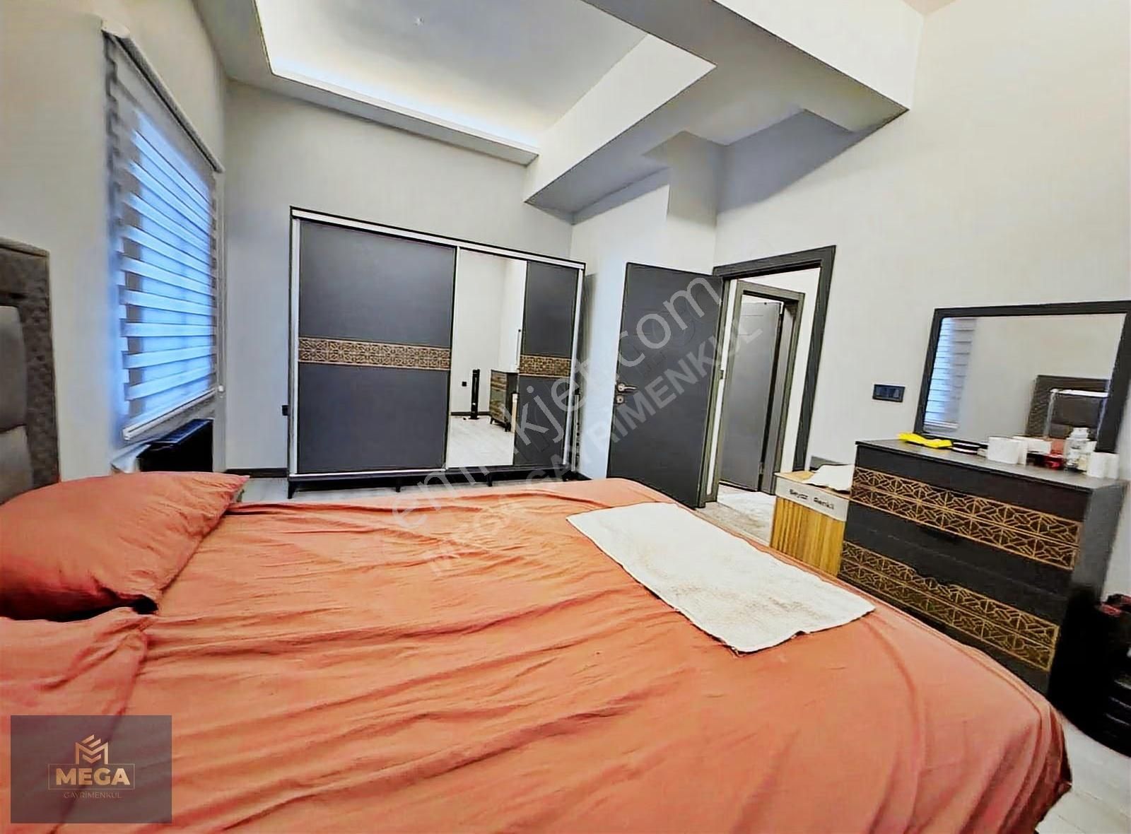 19 Mayıs Cd Üzeri Ful Eşyalı Lülks Yüksek Kira Getirili Y.giriş - Görsel 20