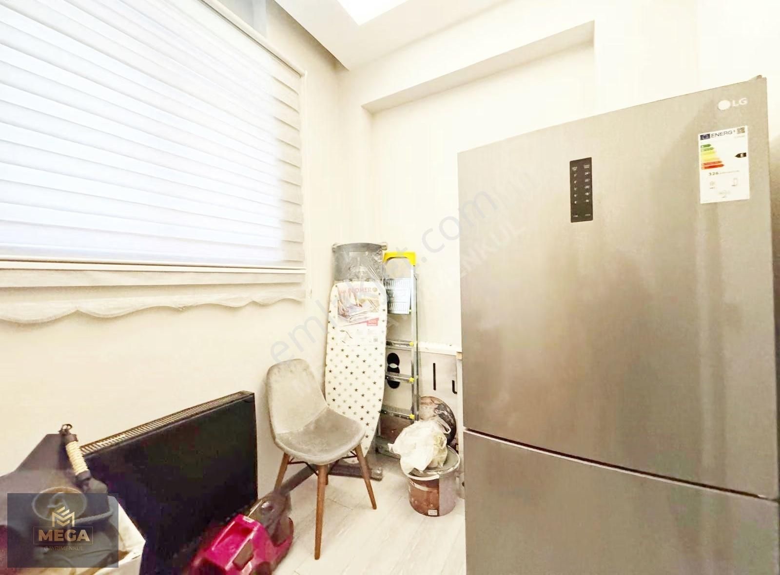 19 Mayıs Cd Üzeri Ful Eşyalı Lülks Yüksek Kira Getirili Y.giriş - Görsel 11