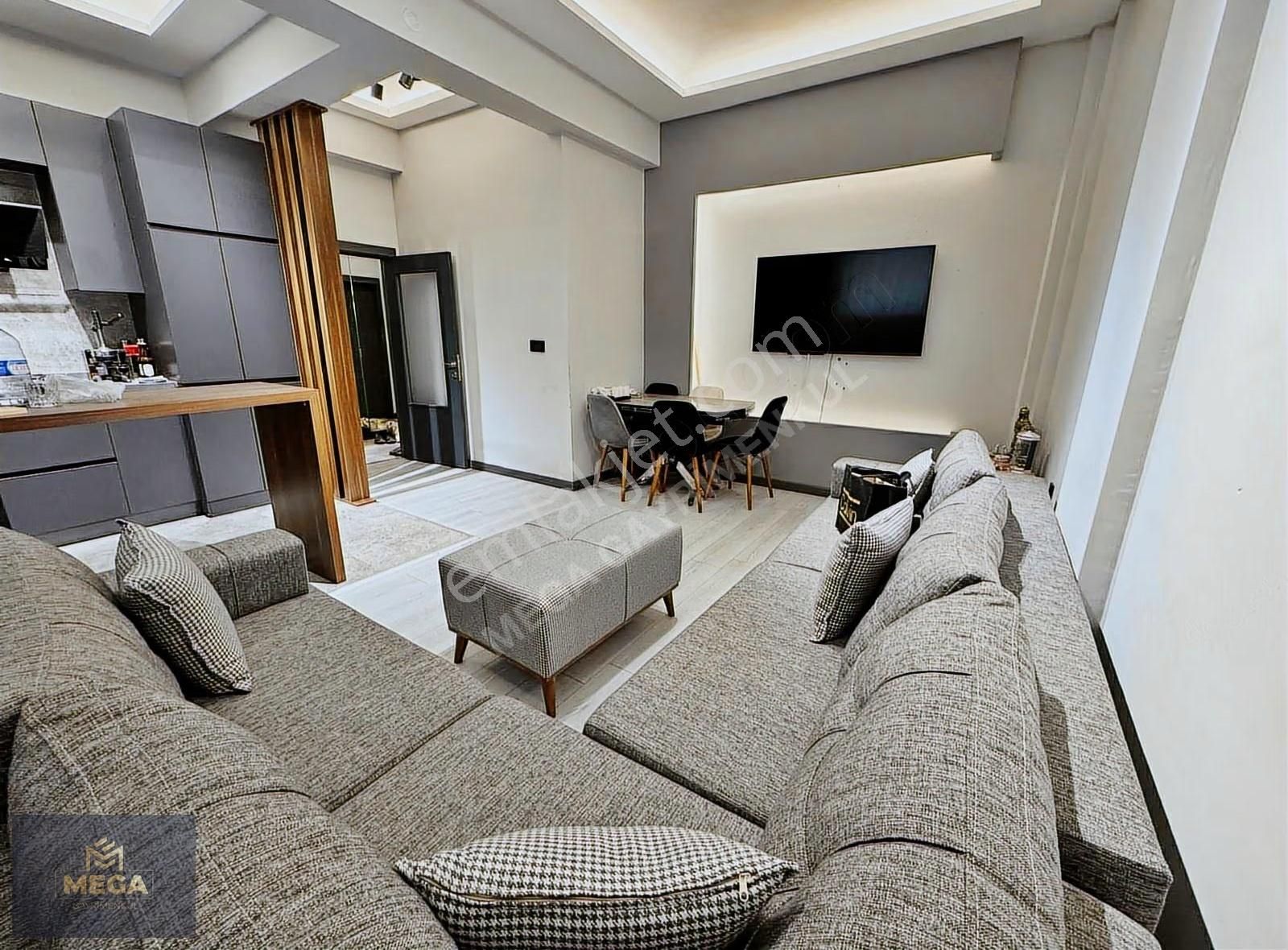 19 Mayıs Cd Üzeri Ful Eşyalı Lülks Yüksek Kira Getirili Y.giriş - Görsel 5