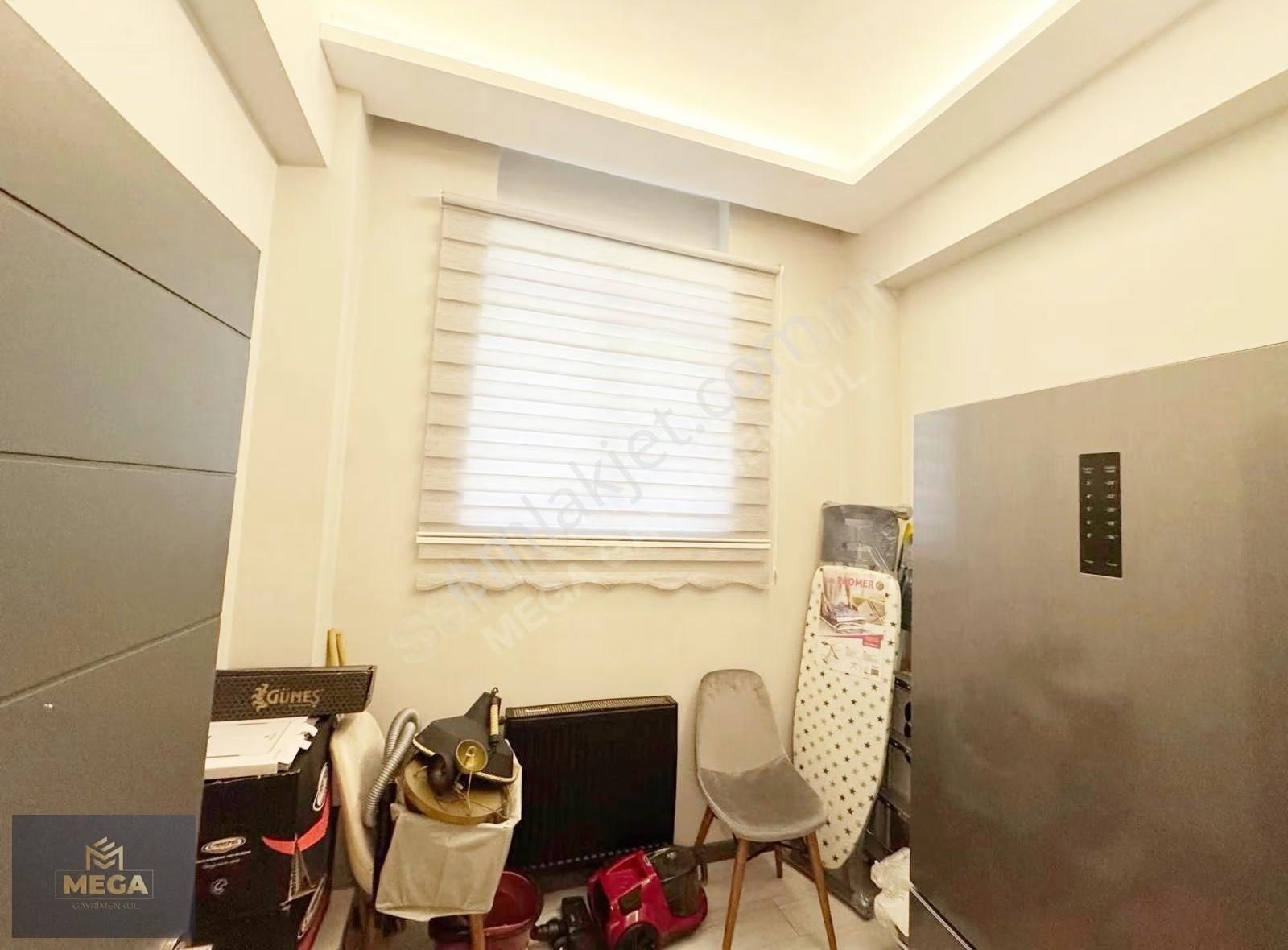 19 Mayıs Cd Üzeri Ful Eşyalı Lülks Yüksek Kira Getirili Y.giriş - Görsel 34