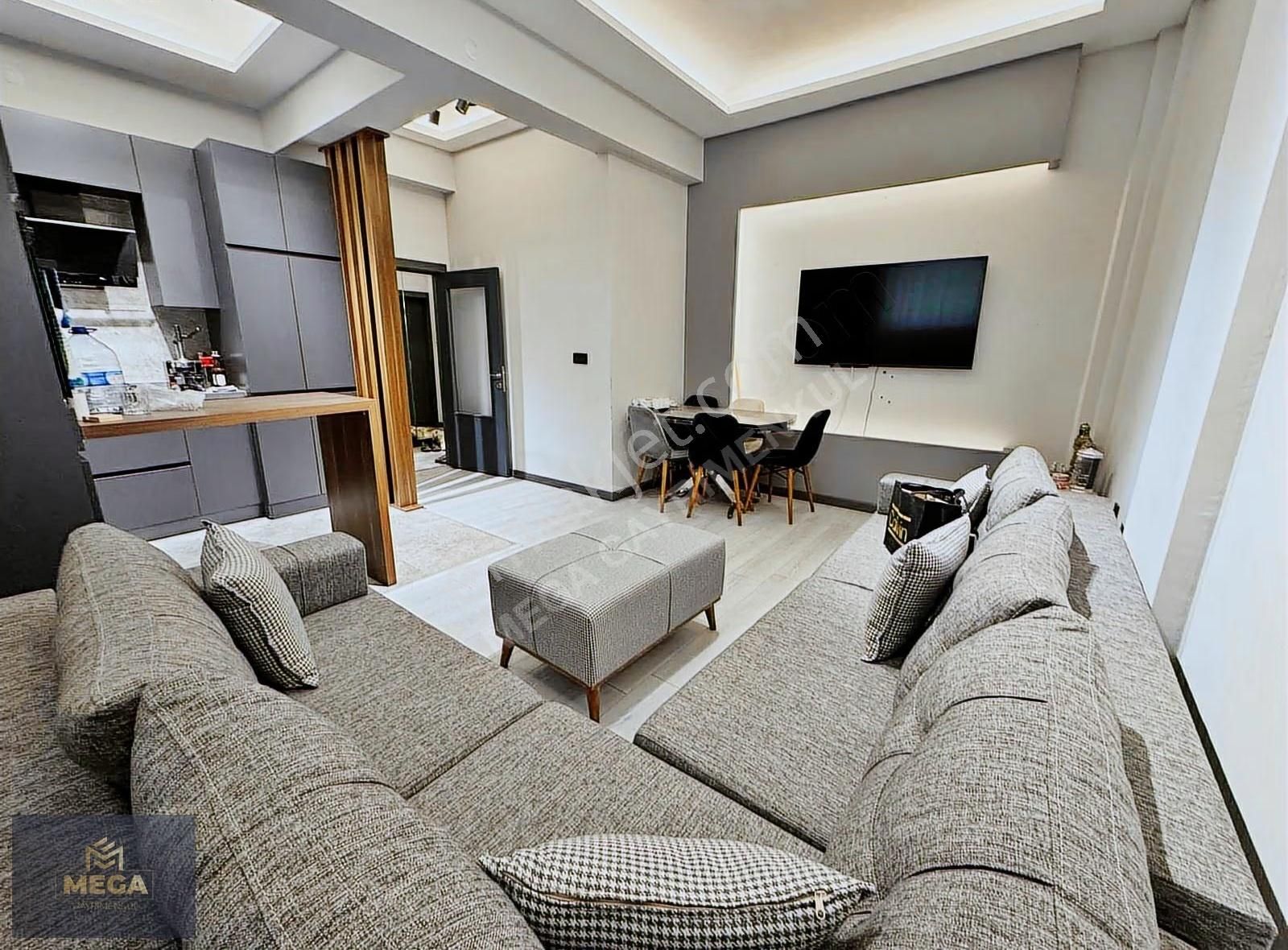 19 Mayıs Cd Üzeri Ful Eşyalı Lülks Yüksek Kira Getirili Y.giriş