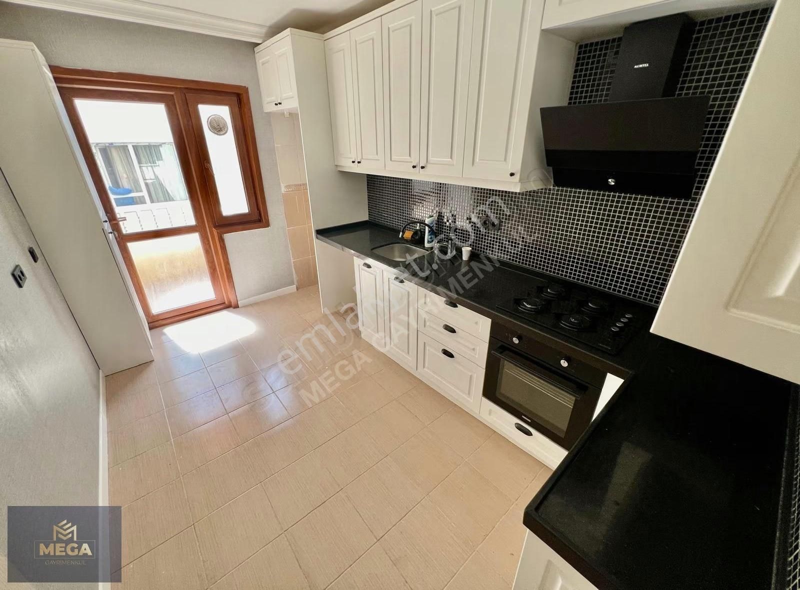 Mega'dan Yayla Mh*cadde Üzerinde*3+1 Lüx Yapılı Asansörlü Arakat - Görsel 7