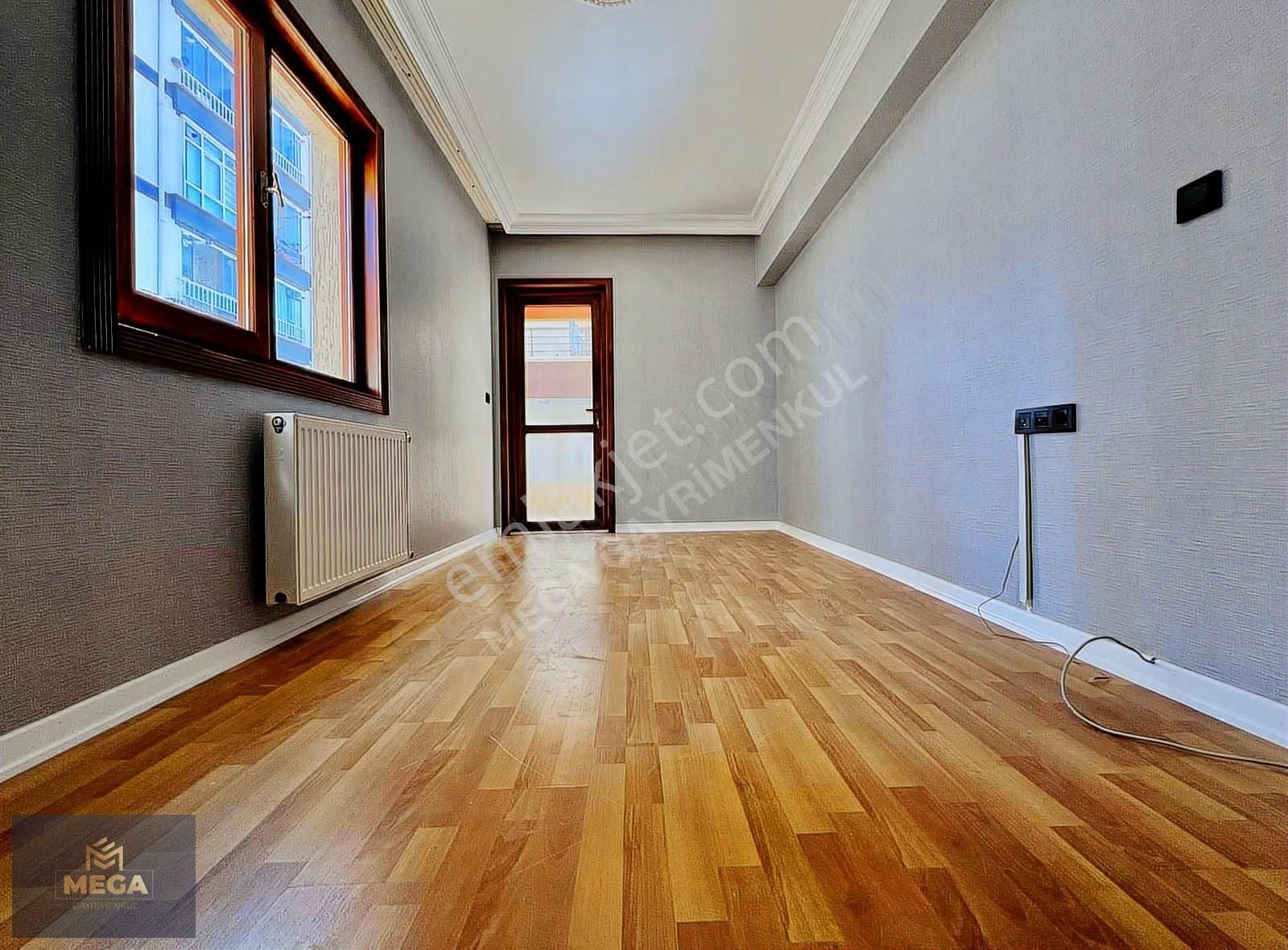 Mega'dan Yayla Mh*cadde Üzerinde*3+1 Lüx Yapılı Asansörlü Arakat - Görsel 4