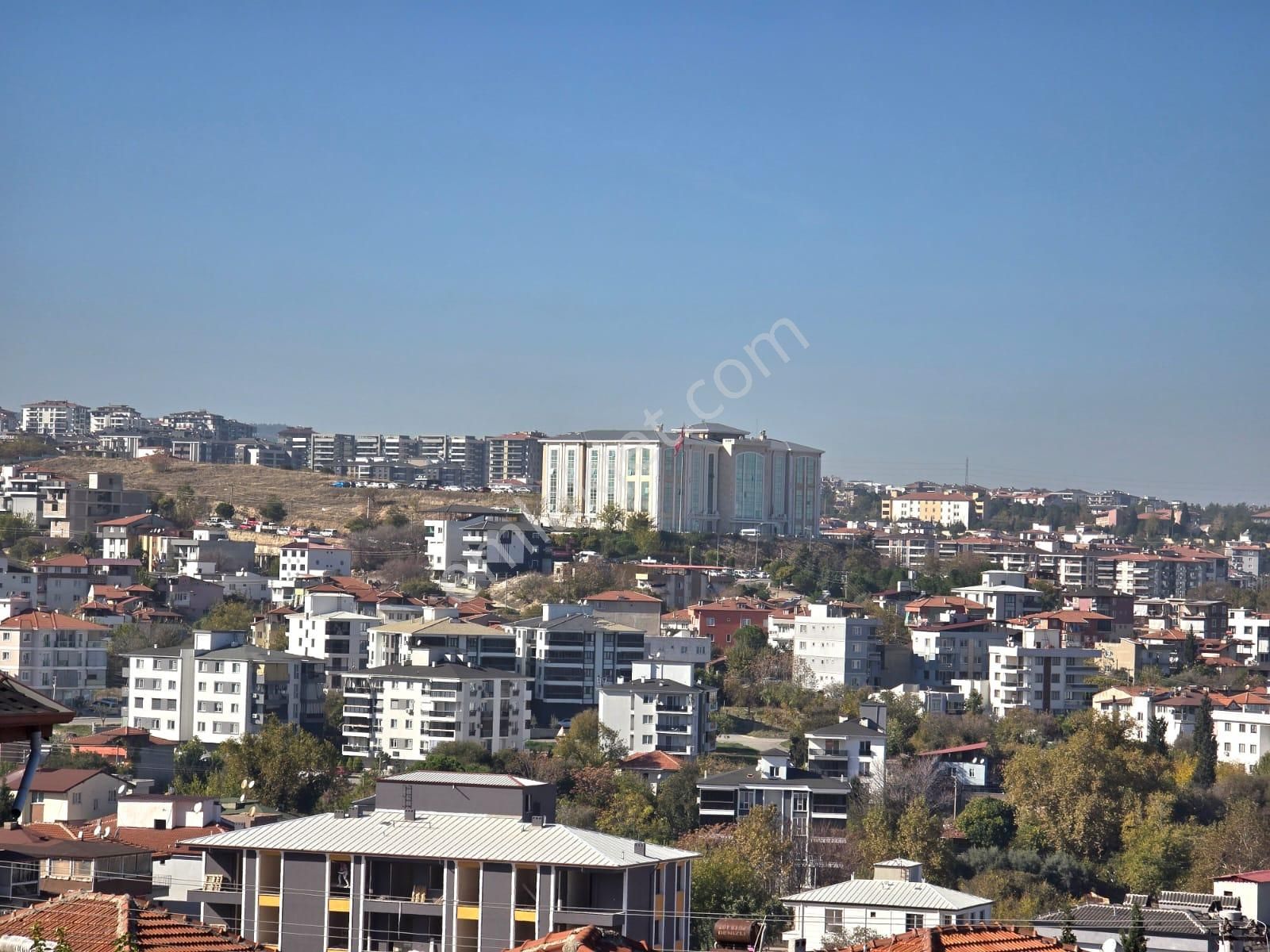 Kaymakamlığa Yürüme Mesafesinde, 2 Banyo Ve 2 Teraslı Daire - Görsel 27