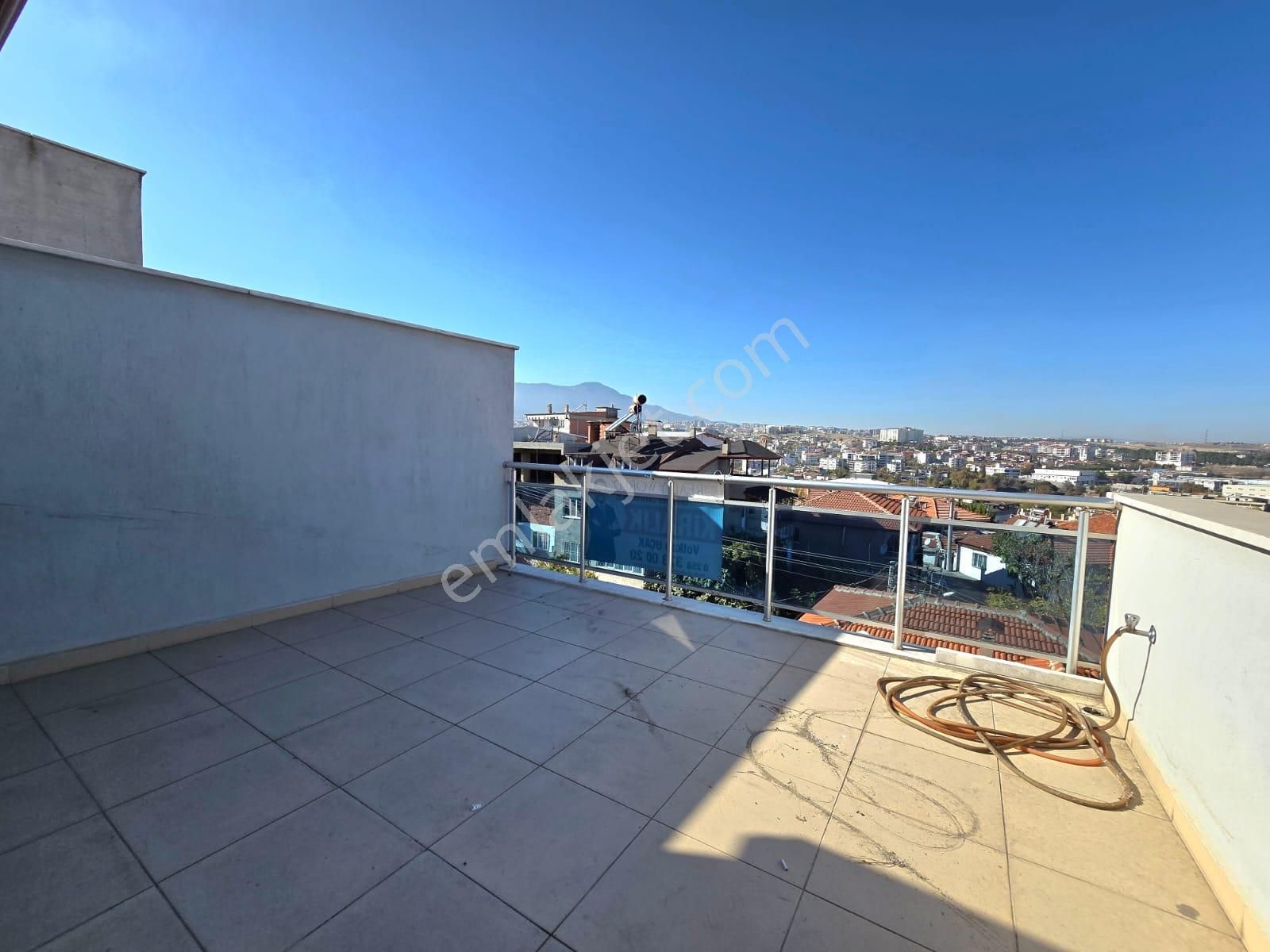 Kaymakamlığa Yürüme Mesafesinde, 2 Banyo Ve 2 Teraslı Daire - Görsel 24