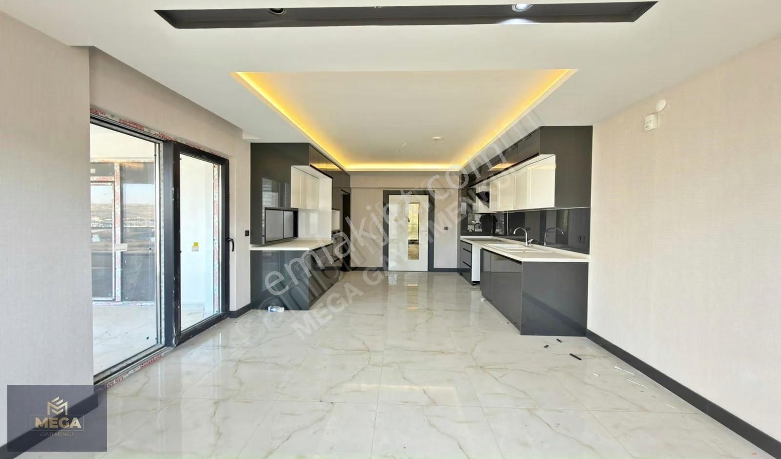 Ovacık Ta Bulvar Cephe 16.kat Köşe Teras Balkonlu G.odalı 4*1 - Görsel 20