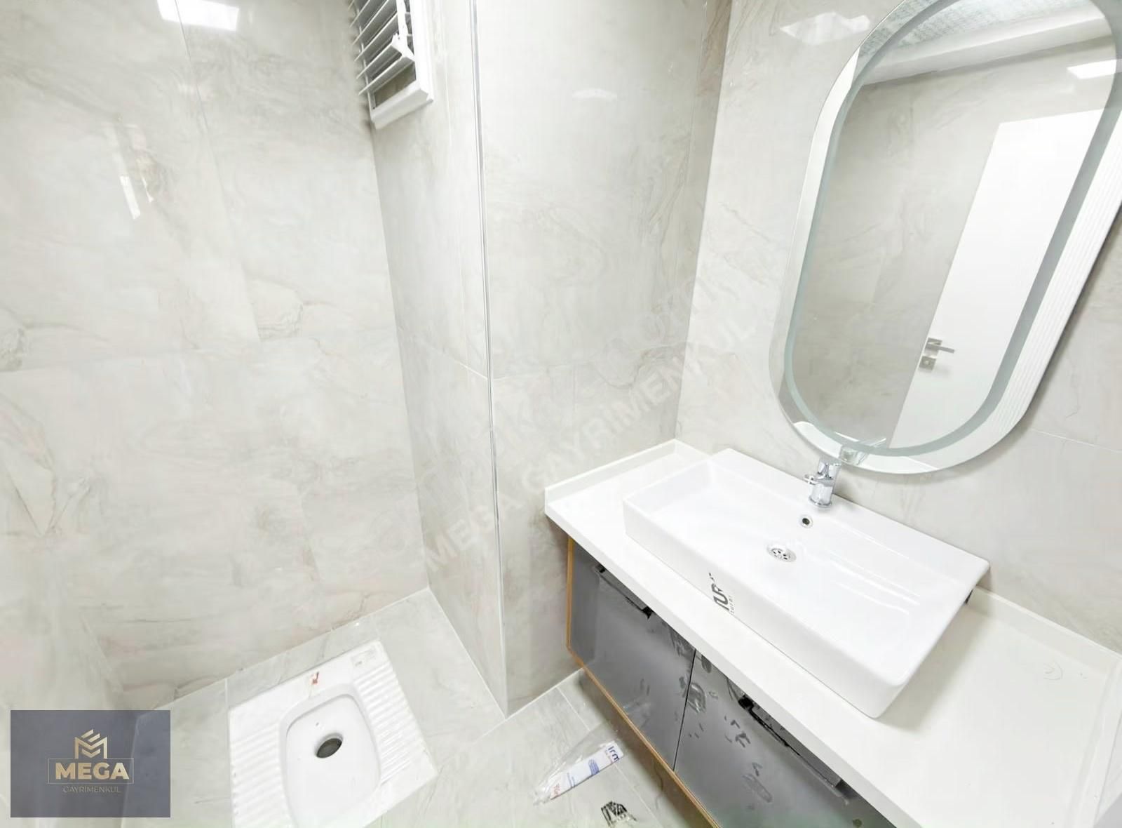 Ovacık Ta Bulvar Cephe 16.kat Köşe Teras Balkonlu G.odalı 4*1 - Görsel 22