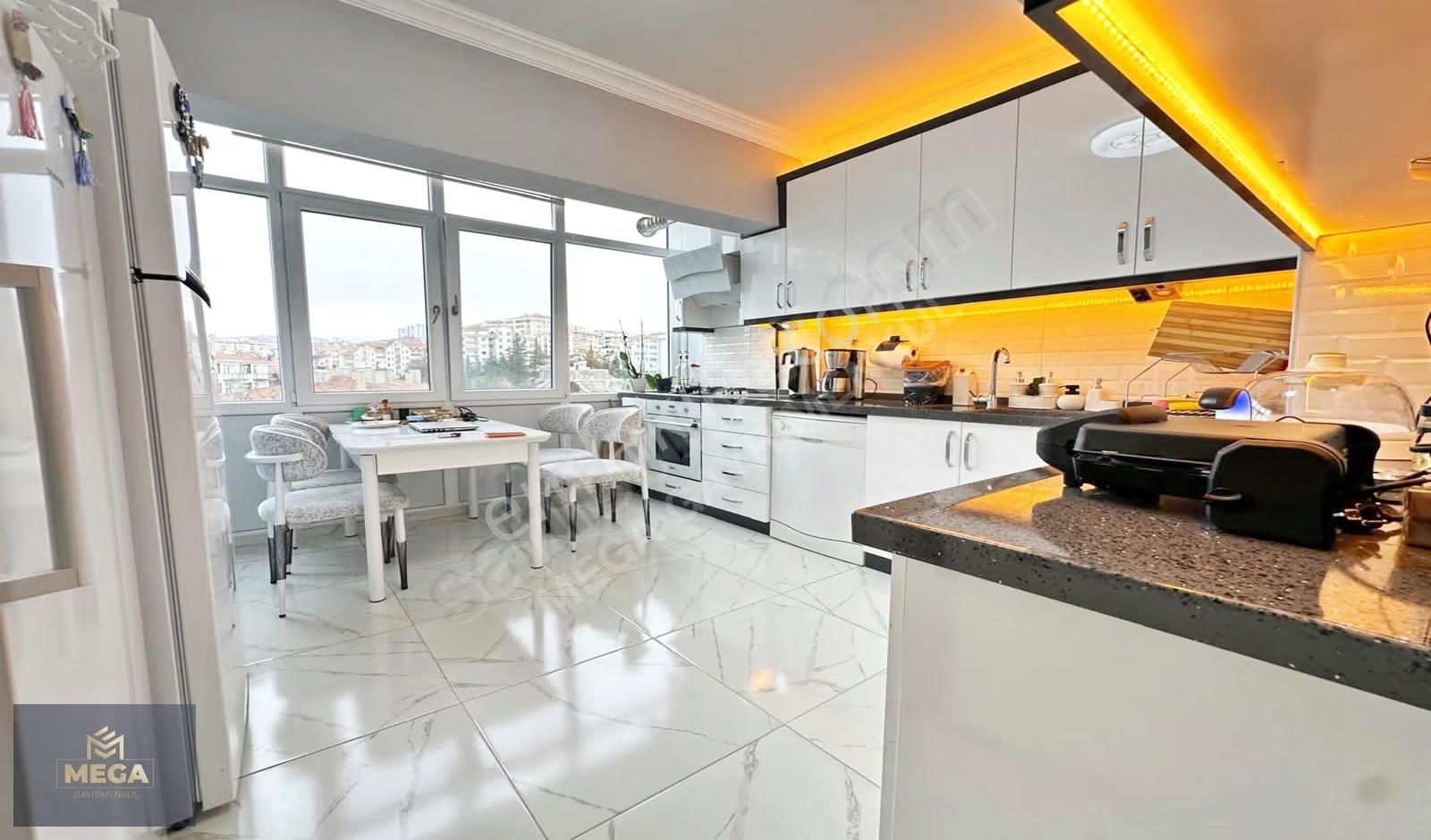 Etlik Aşağı Eğlencede Hastanye Avm Ye 5 Dk. Ön Cephe Manzaralı