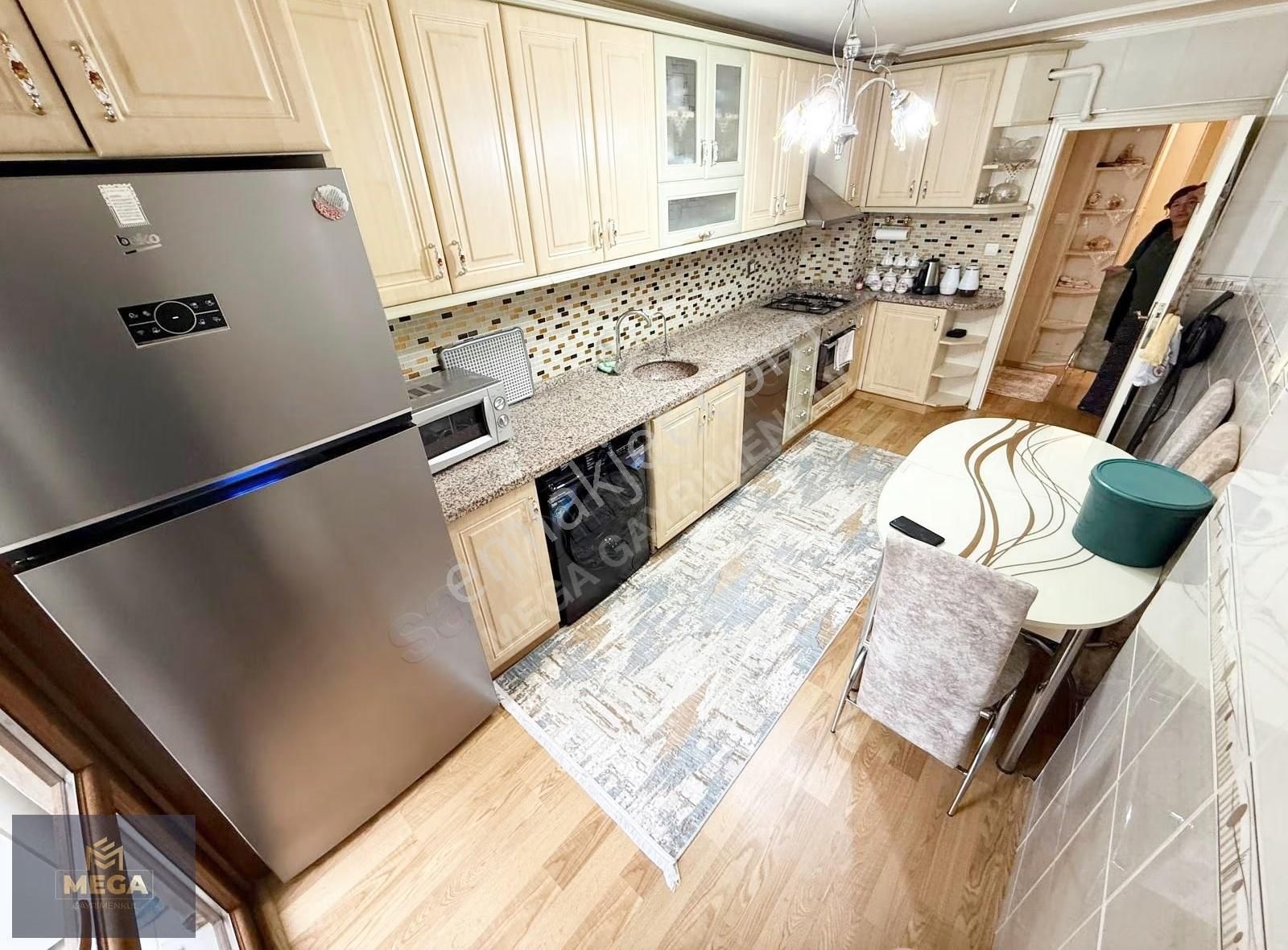 Yaylada Bağcı Cad.yakını Ara Katta Full Yapılı Masrafsız 3*1 - Görsel 2