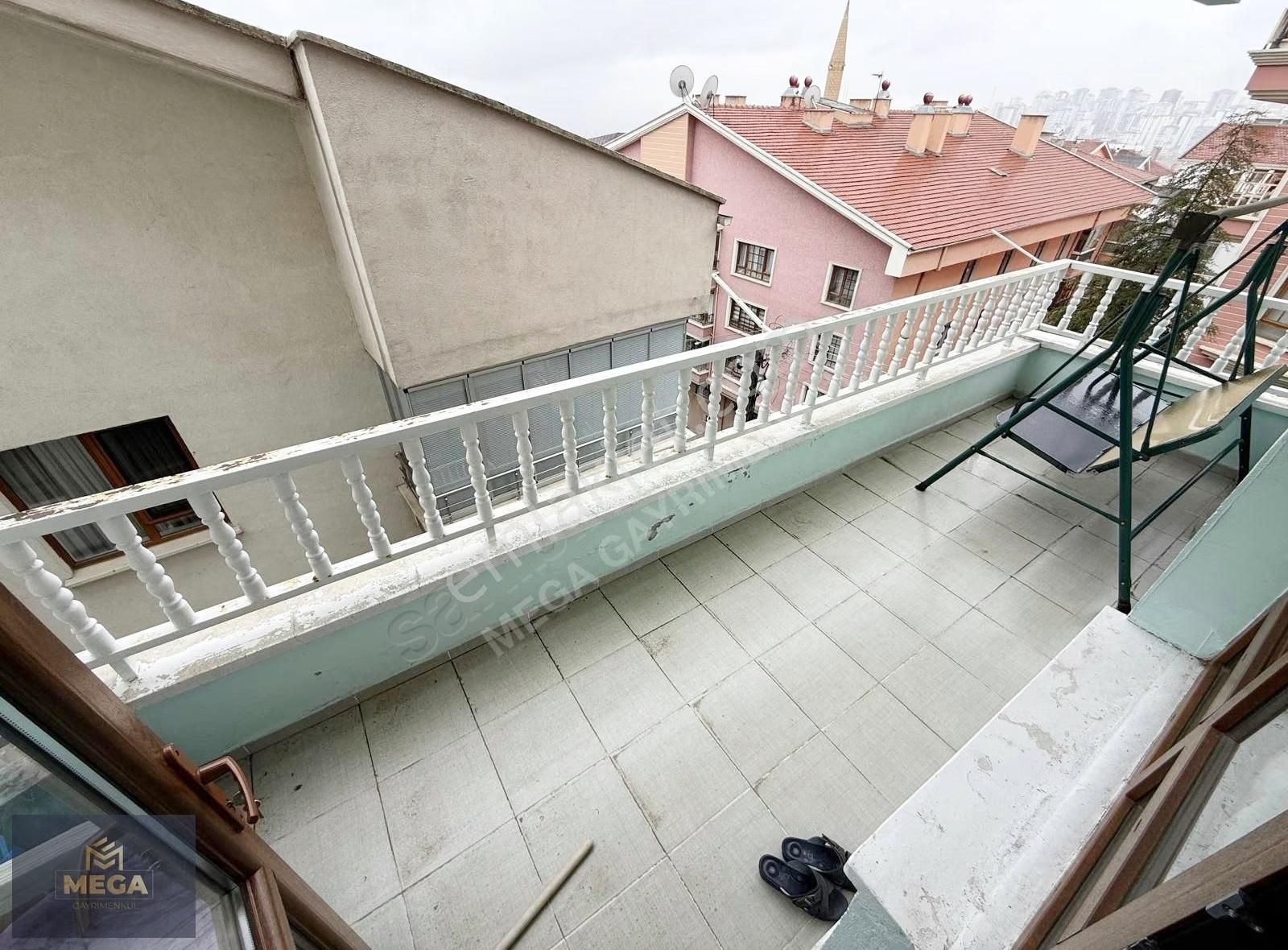 Yaylada Bağcı Cad.yakını Ara Katta Full Yapılı Masrafsız 3*1 - Görsel 3