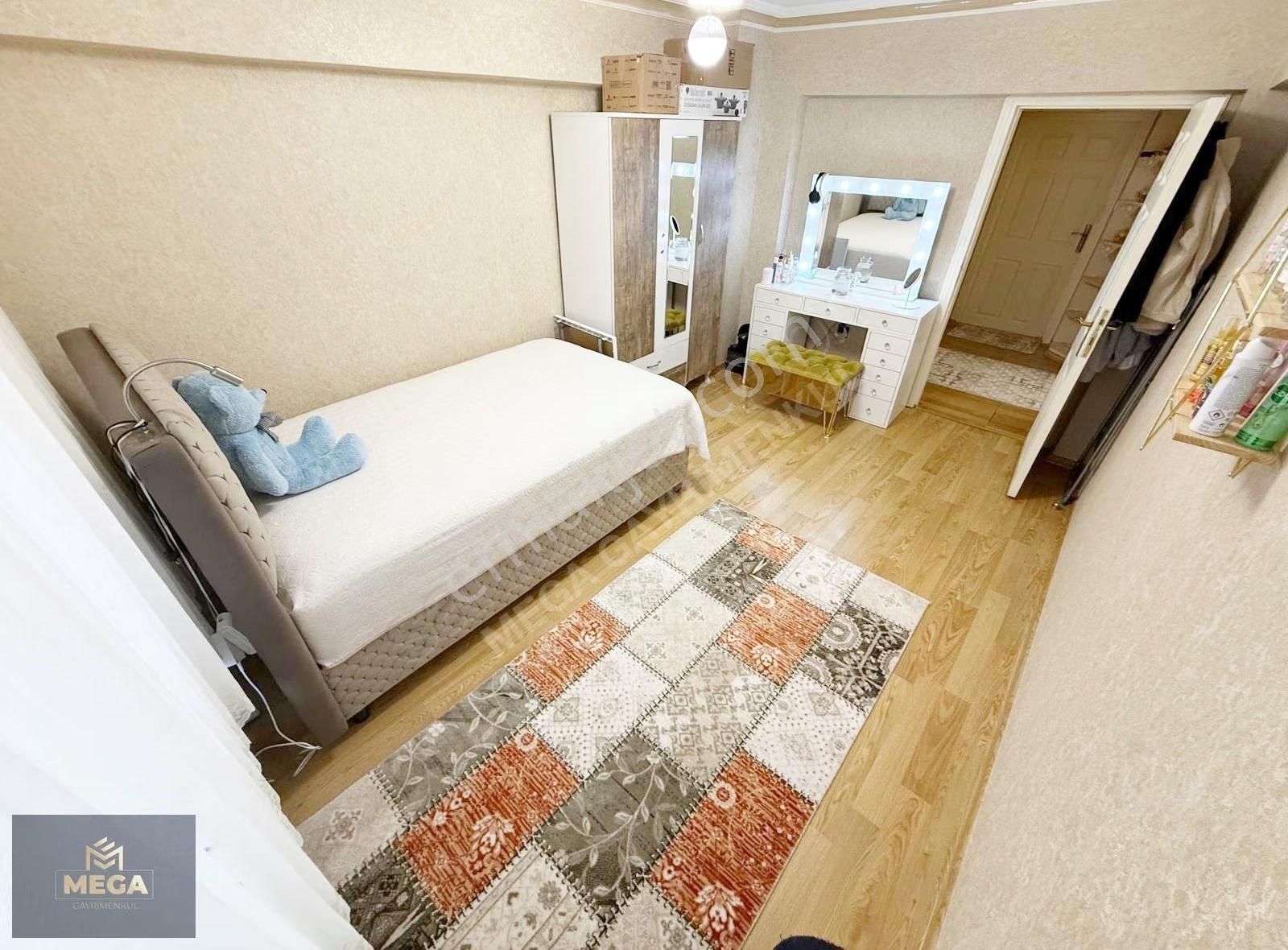 Yaylada Bağcı Cad.yakını Ara Katta Full Yapılı Masrafsız 3*1 - Görsel 12