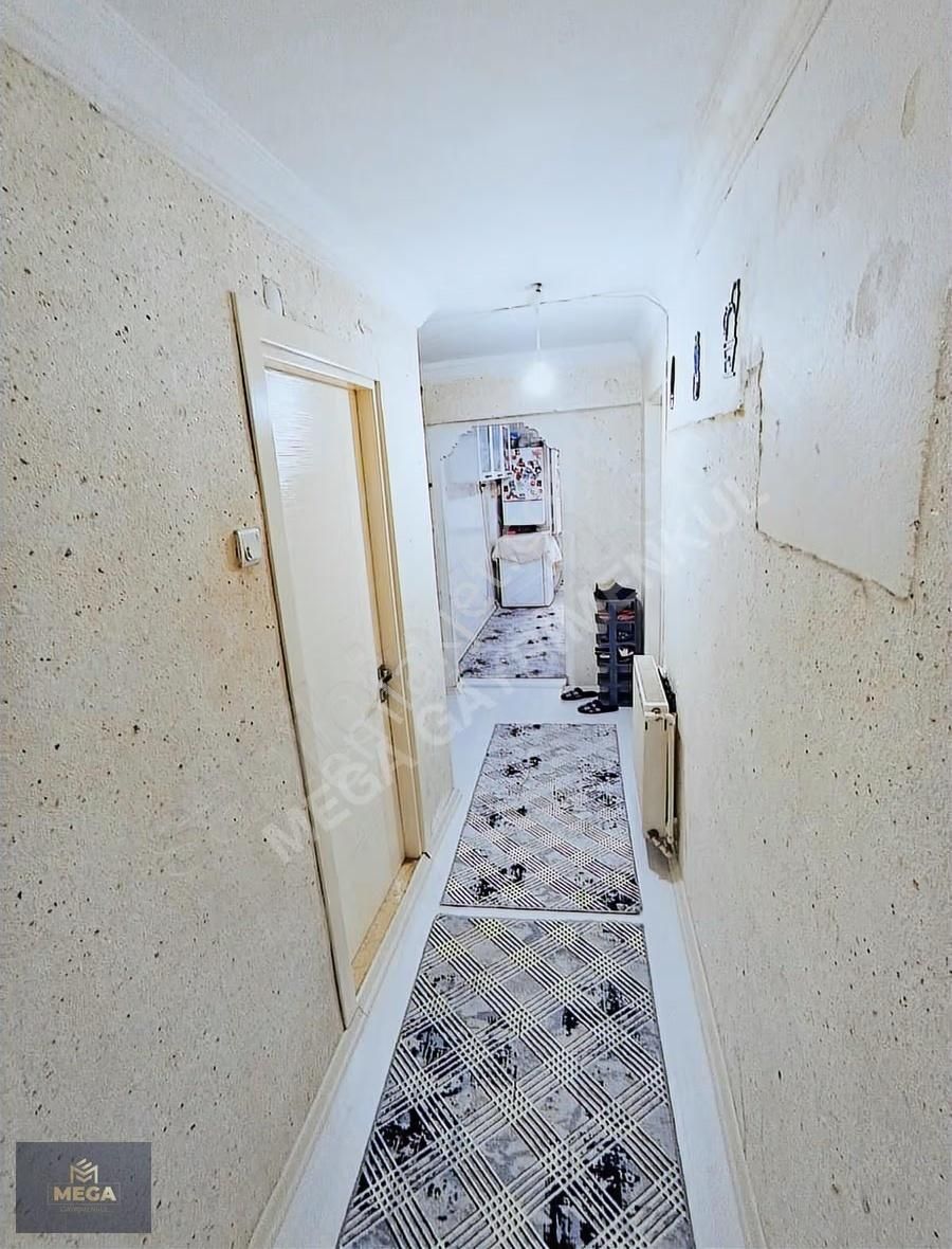 Kat Konumlu Altında 1 Kat Bulunan Balkonlu 2*1 Fırsat Dairesi - Görsel 26