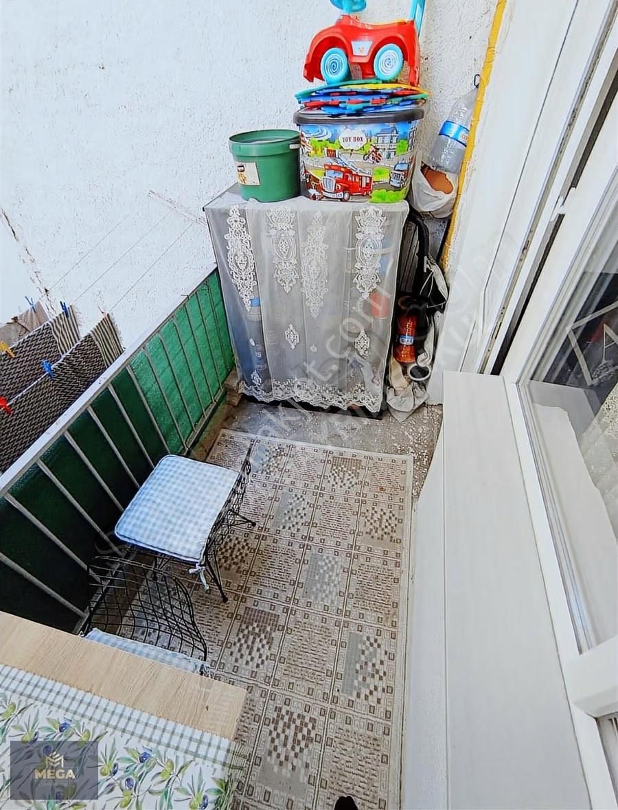 Kat Konumlu Altında 1 Kat Bulunan Balkonlu 2*1 Fırsat Dairesi - Görsel 10