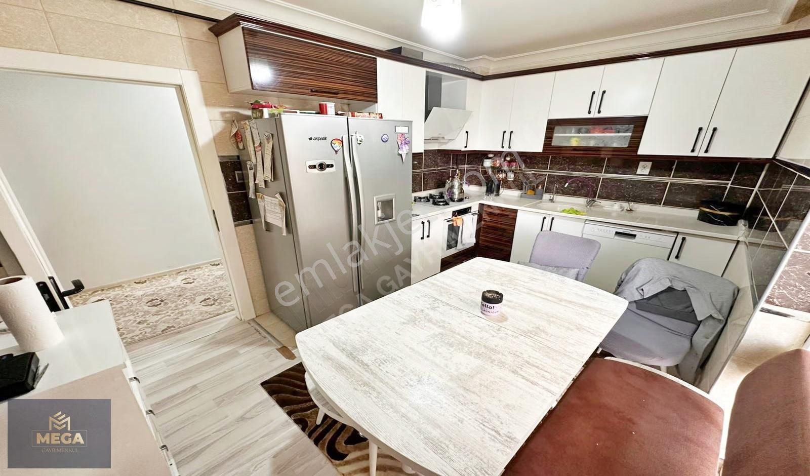 Taşocağı Sokakta 4+1 Daire, 130m², Yeni Bina, Krediye Uygun