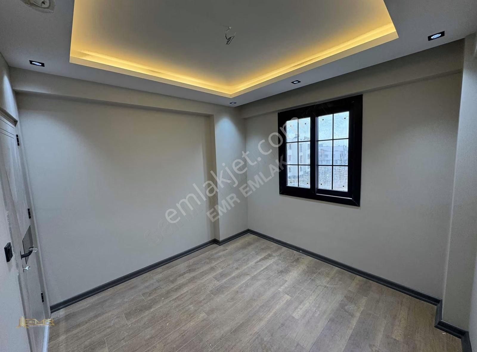 Zenbilci Bulvarında Cadde Üzerinde Satılık K.m. 2+1 Lüks Daire - Görsel 17