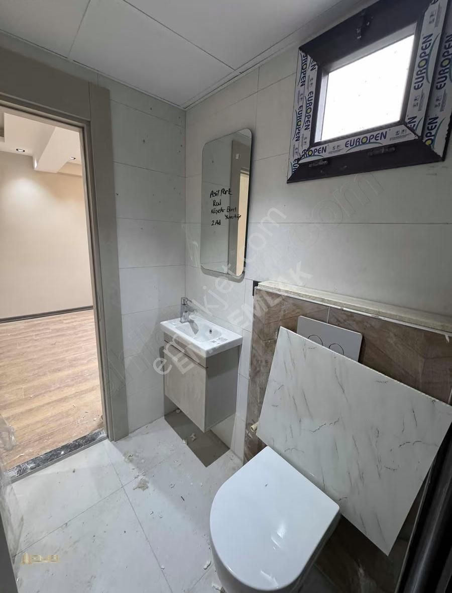 Zenbilci Bulvarında Cadde Üzerinde Satılık K.m. 2+1 Lüks Daire - Görsel 11