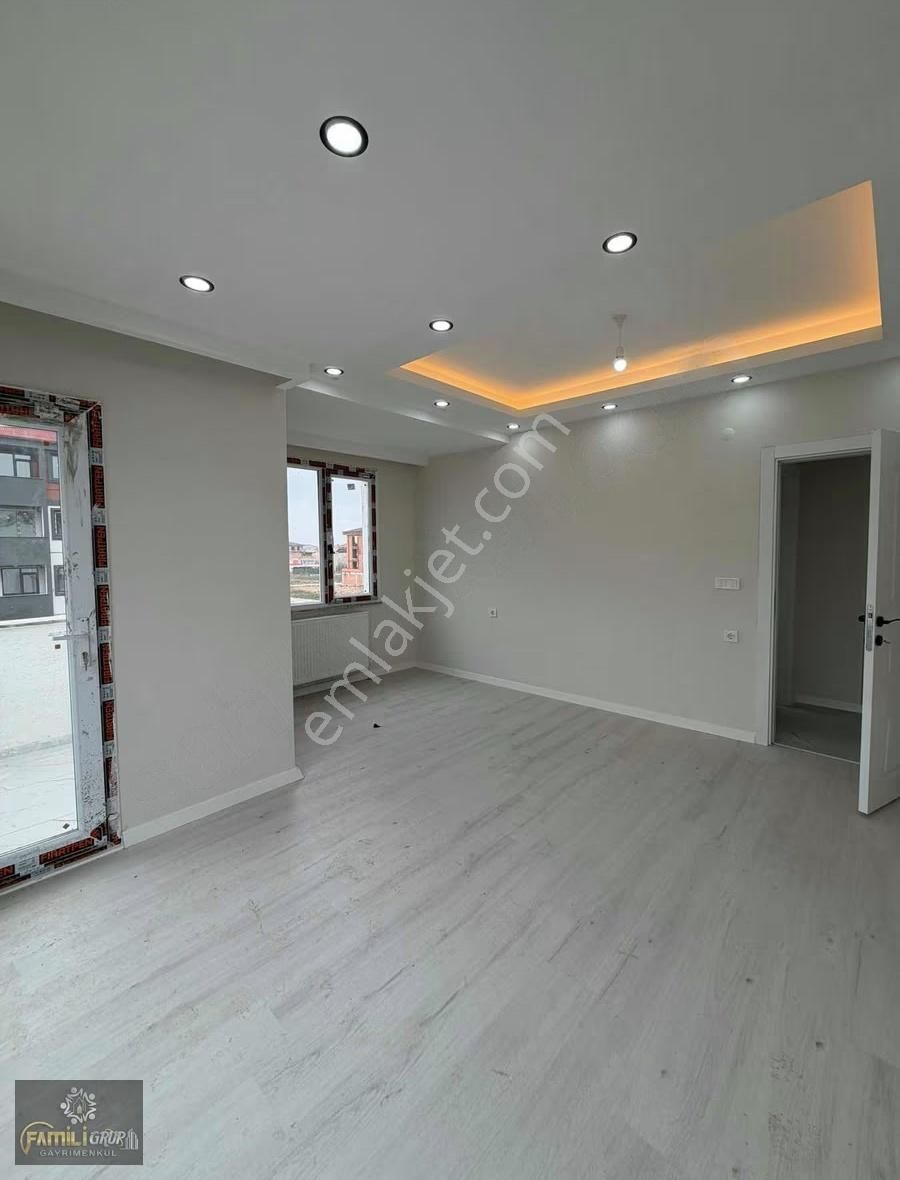 Tekirdağ Kapaklı Merkezi Ön Cephe Ara Katlar Satılık Daireler - Görsel 8