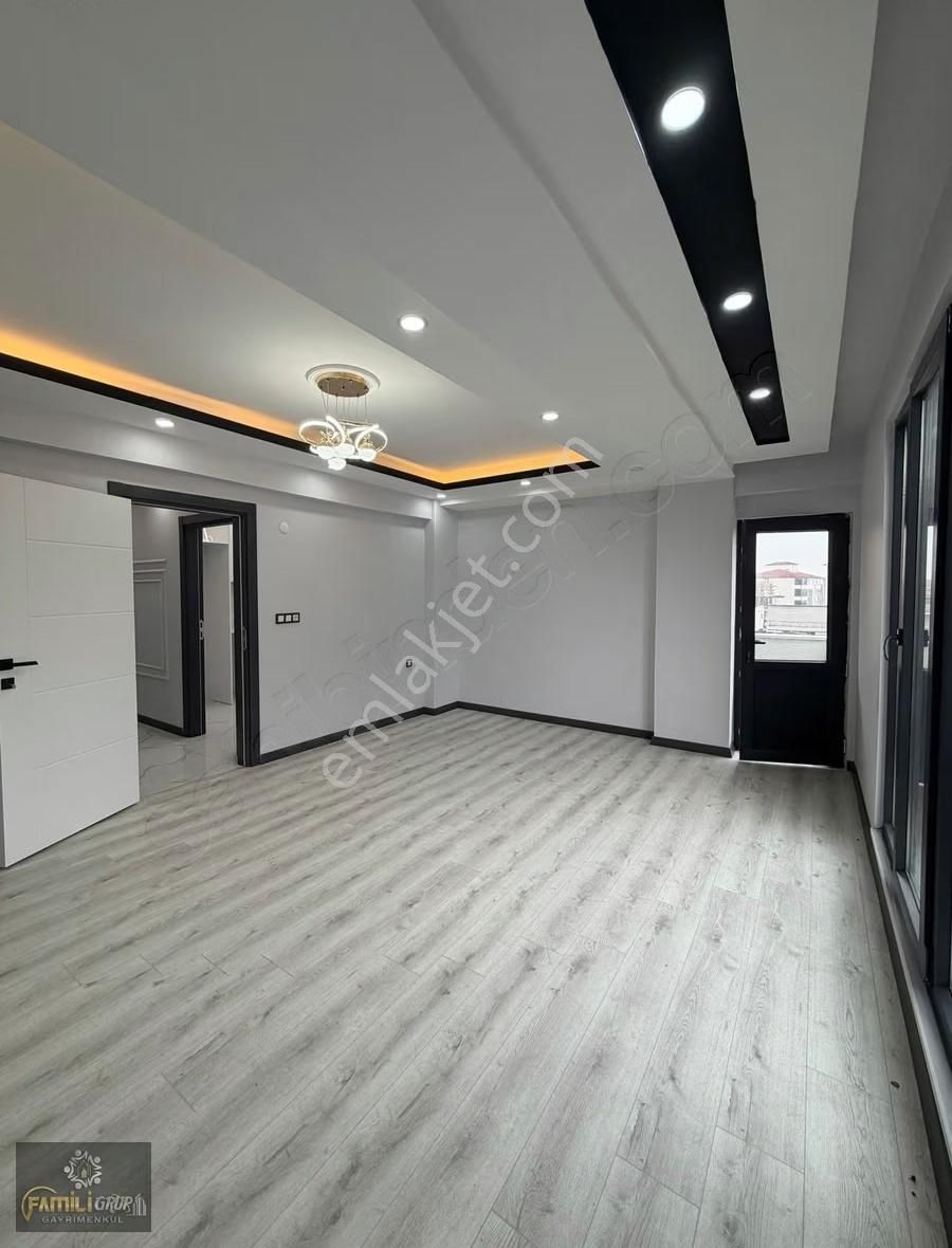 Famili'den Tekirdağ Kapaklıda Satılık Arakat Ön Cephe Ultra Lüks - Görsel 20