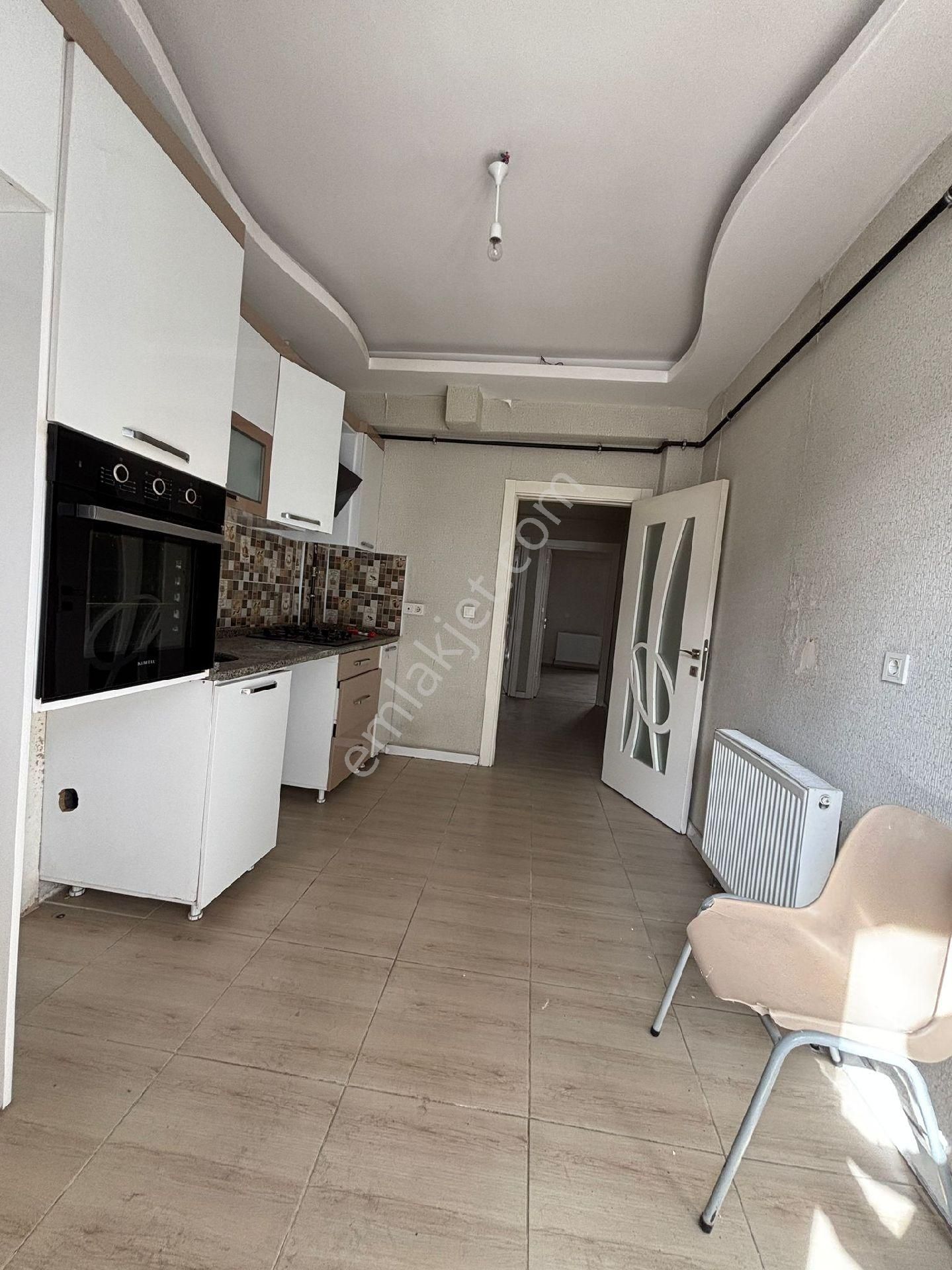 Karatay Emir Gazi Mah. 2+1 - Görsel 28