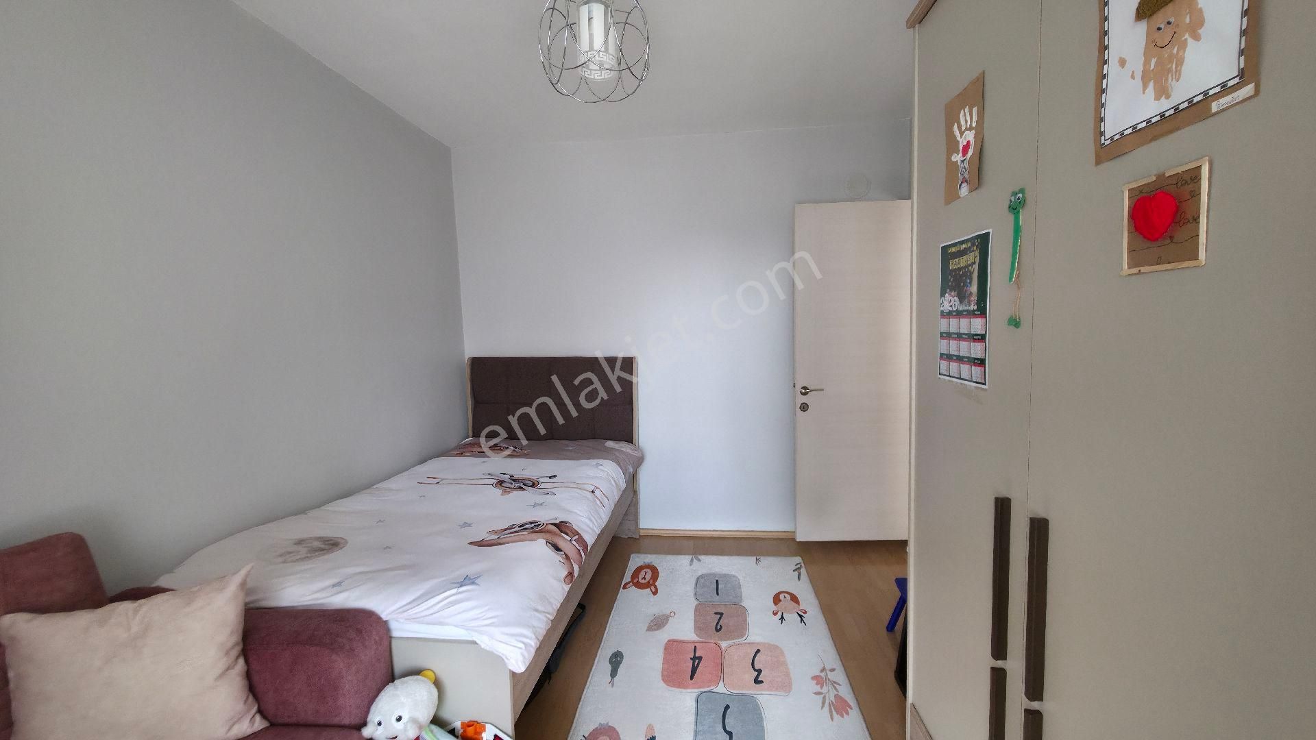 Samet Yarın' Dan Çiğli Egekent'te Ön Cephe Satılık 3+1 Daire - Görsel 19