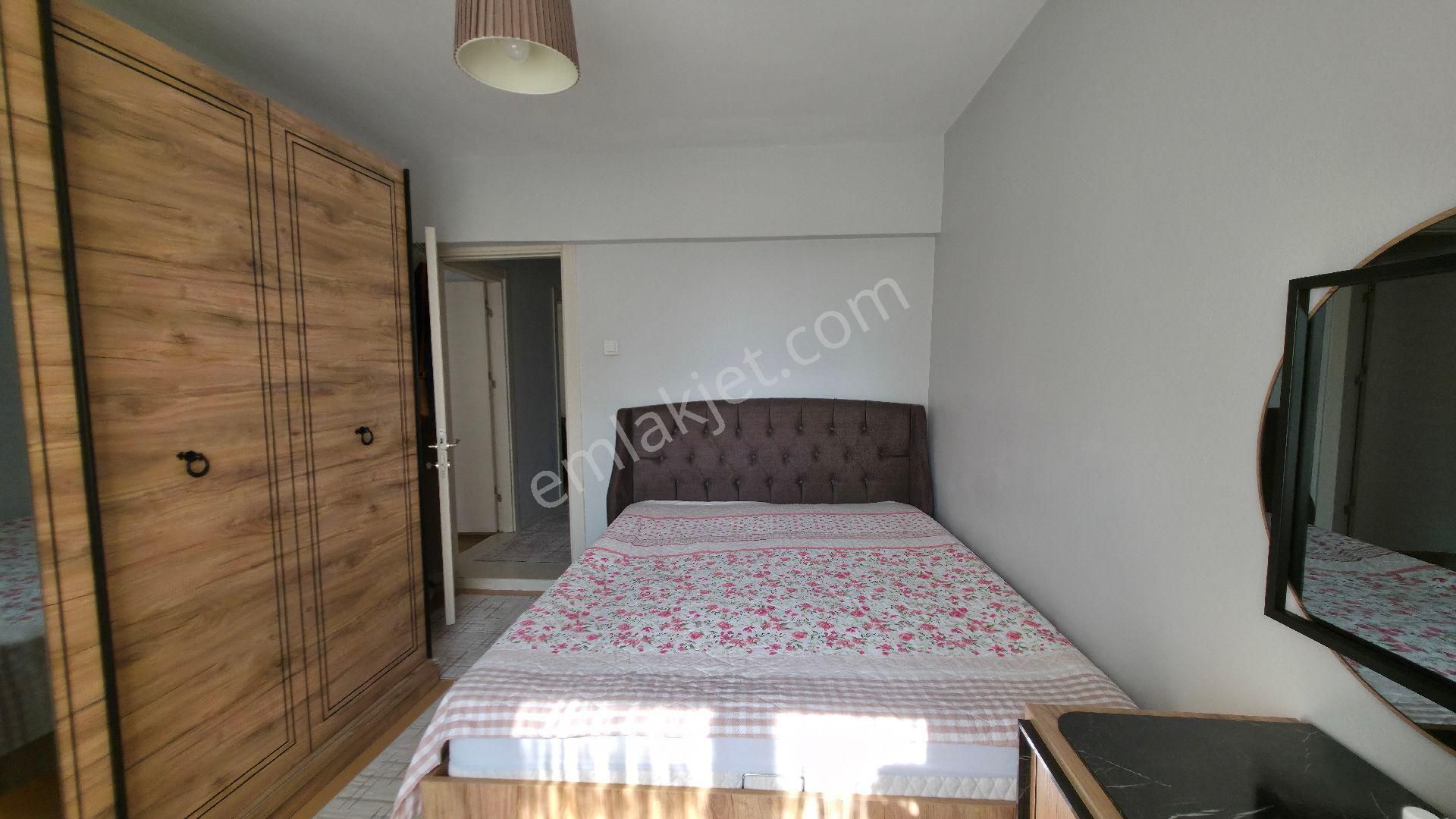 Samet Yarın' Dan Çiğli Egekent'te Ön Cephe Satılık 3+1 Daire - Görsel 13