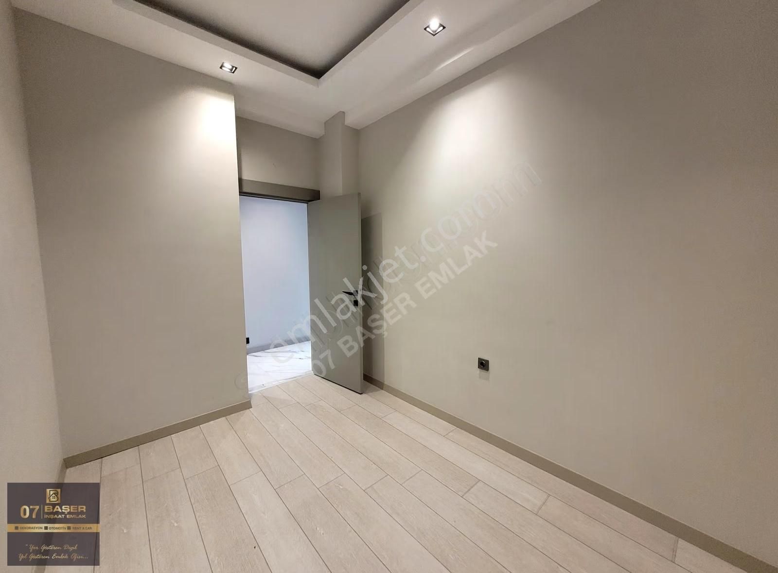 07 Başer'den Havuzlu Site İçinde Kiralık 2+1 Lüx Daire - Görsel 13