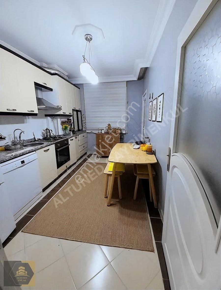 Beylikdüzü Uğur Konakları'nda Satılık 3+1 Dubleks Daire - Görsel 9