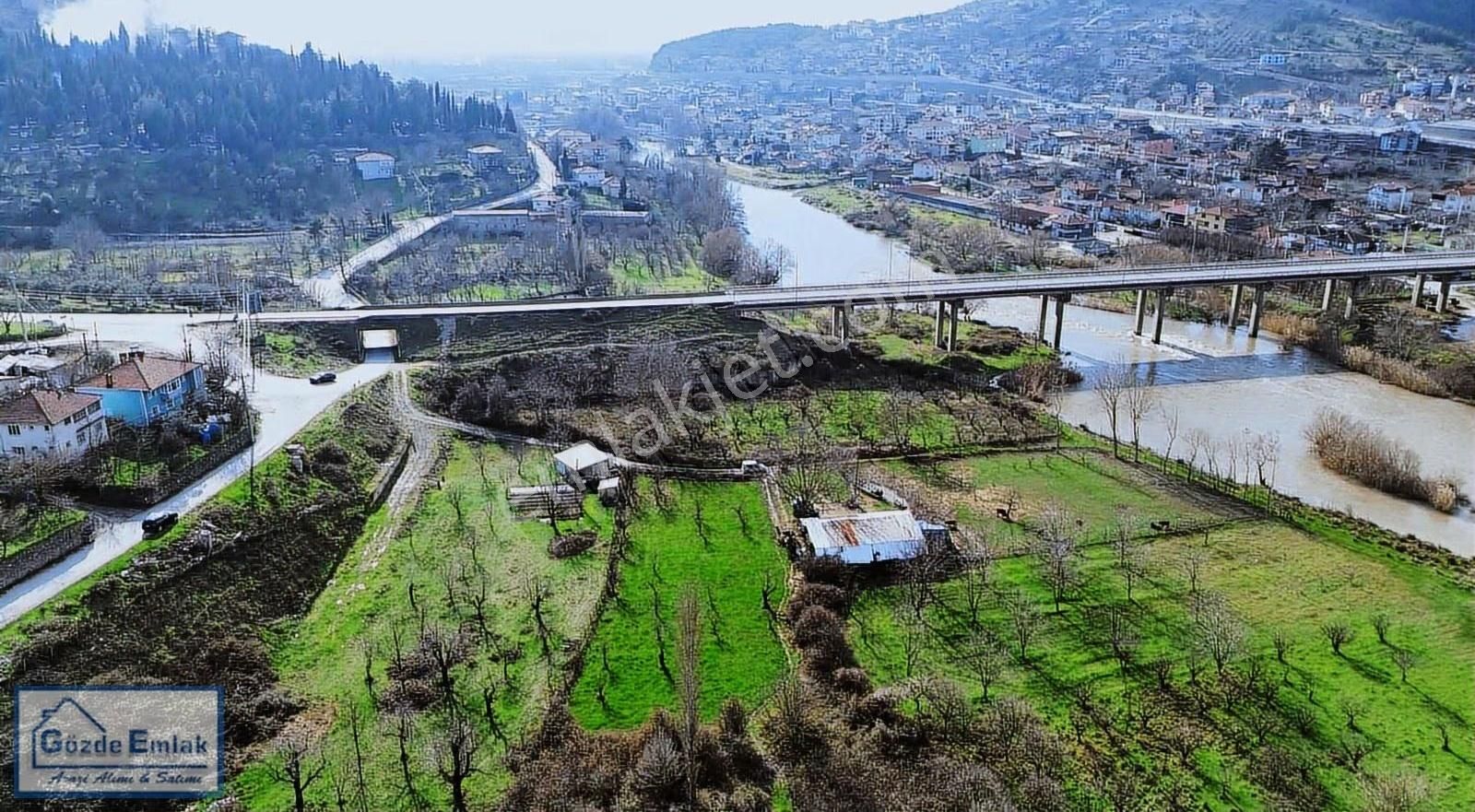 Epçelerde Resmi Yola Cepheli, Sakarya Nehrine Yakın 2187 M² - Görsel 2