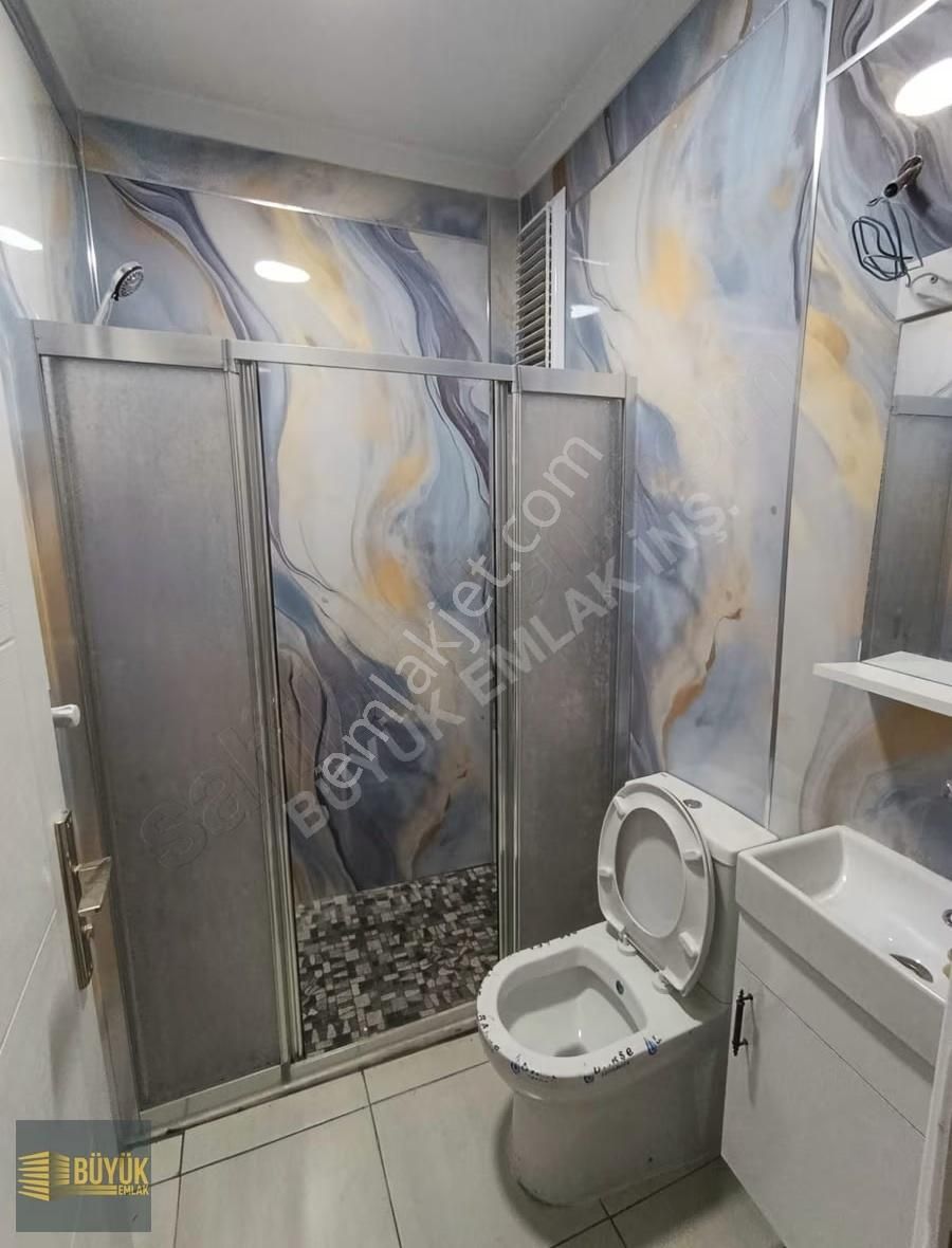 Satılık 1+1 Bahçe Katı-içi Yenilenmiş Daire-feriköy, Civelek Sk - Görsel 2