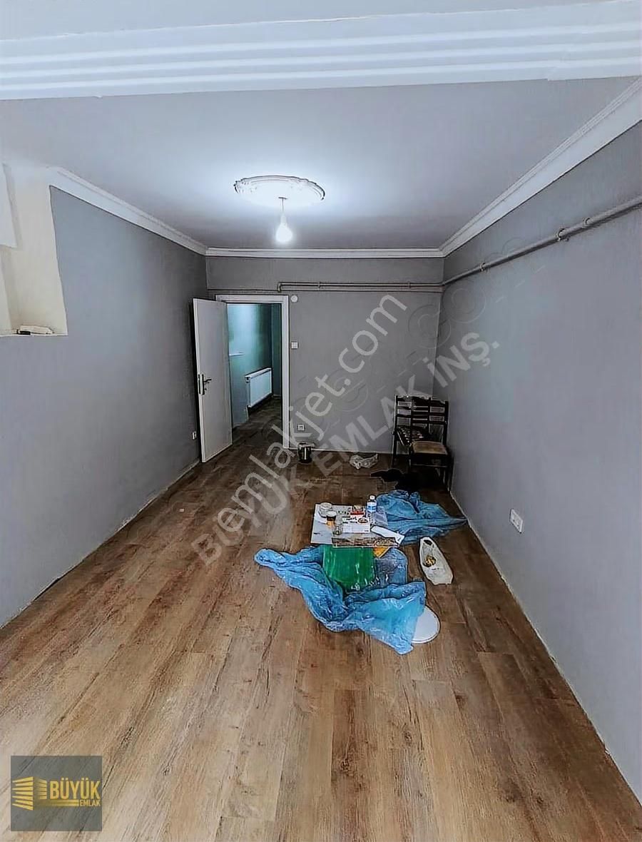 Satılık 1+1 Bahçe Katı-içi Yenilenmiş Daire-feriköy, Civelek Sk - Görsel 14