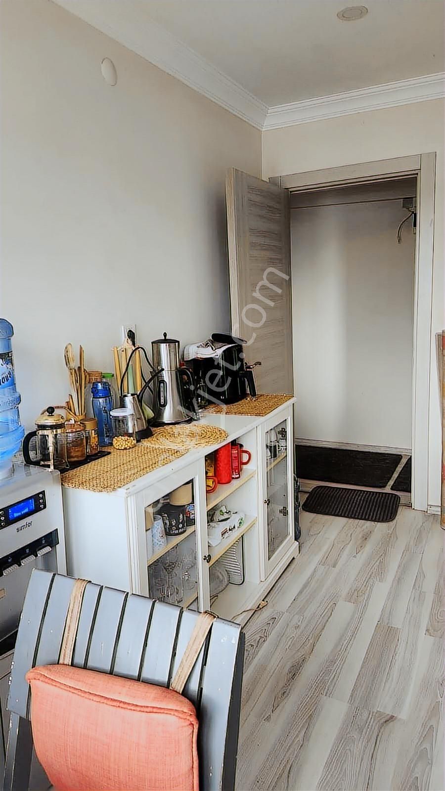 Kızılay Mahallesinde Doğalgazlı Manzaralı 2+1 Kiralık Daire - Görsel 4