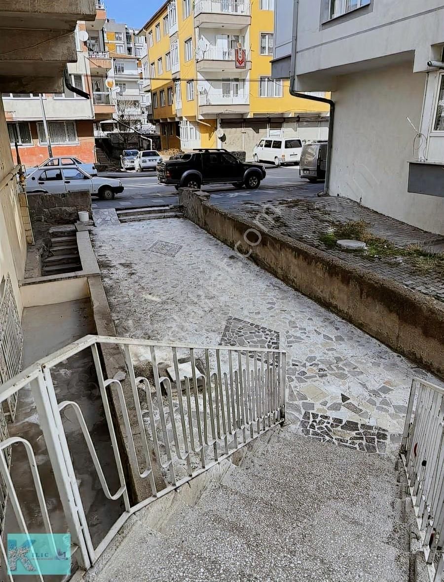 Mimarsinan Mahallesinde Kombili Daire - Görsel 13