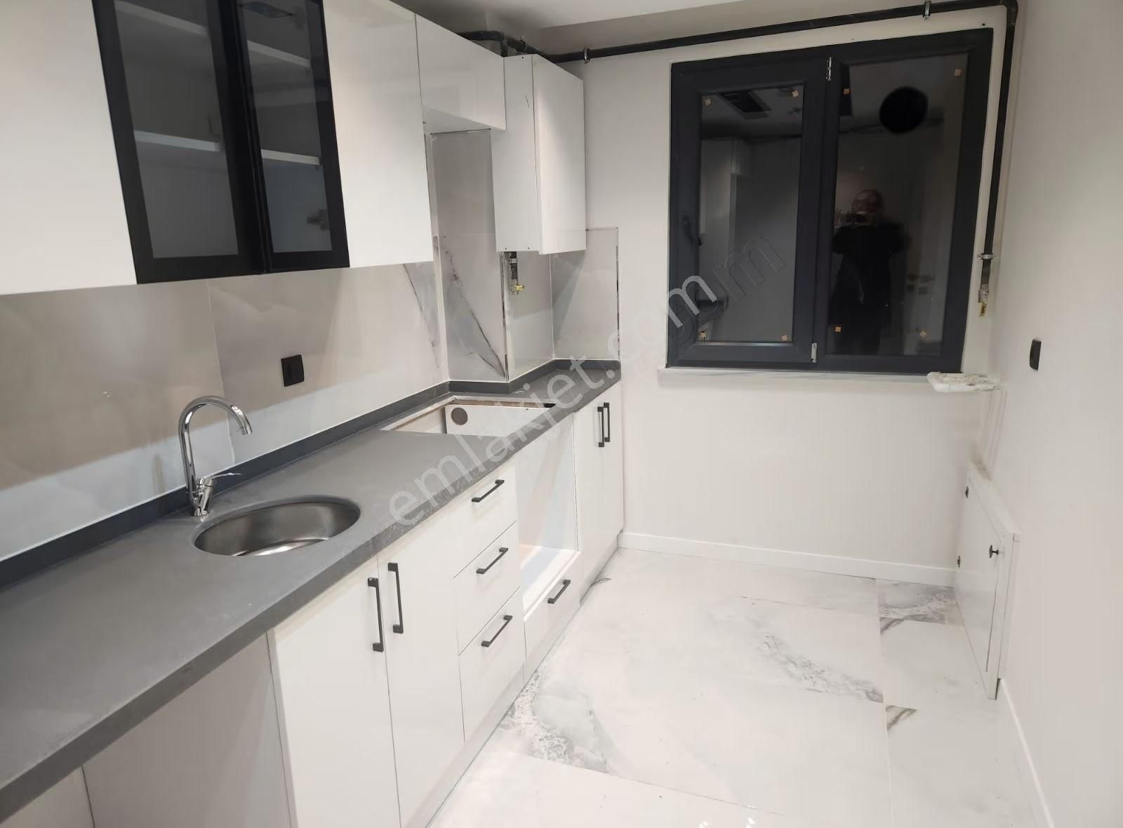 Denız Can Emlak İstasyon Marmaraya Yürüme Mesafesinde 2+1 Daire - Görsel 15