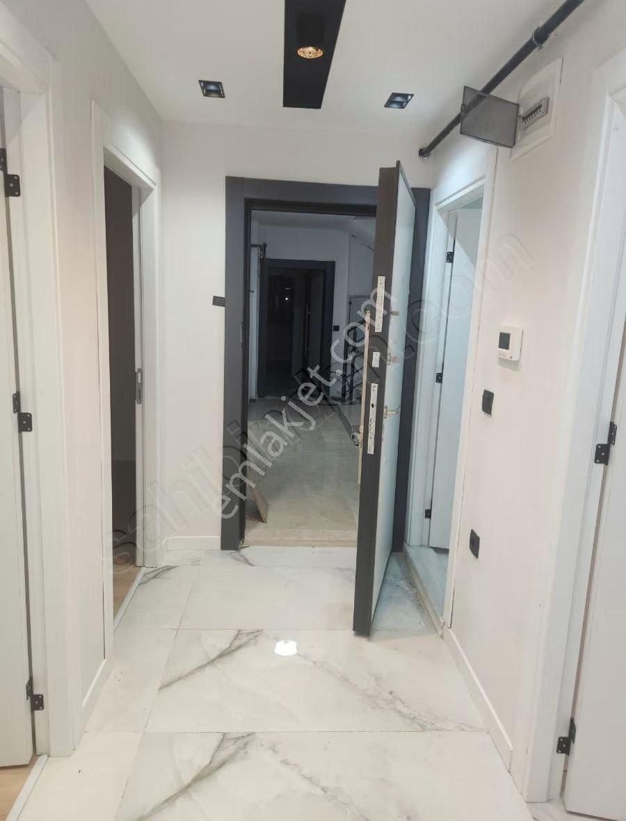 Denız Can Emlak İstasyon Marmaraya Yürüme Mesafesinde 2+1 Daire - Görsel 3