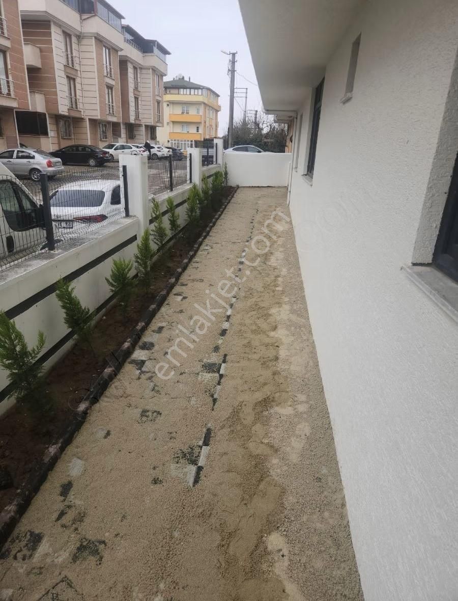 Denız Can Emlak Farabi Hastanesine Yakin Bahçeli 2+1 Daire - Görsel 19