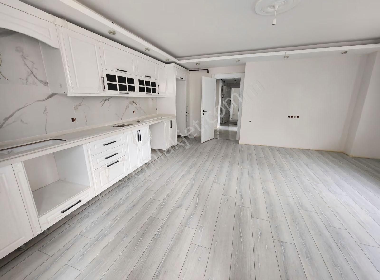 Denız Can Emlak Farabi Hastanesine Yakin Bahçeli 2+1 Daire - Görsel 25