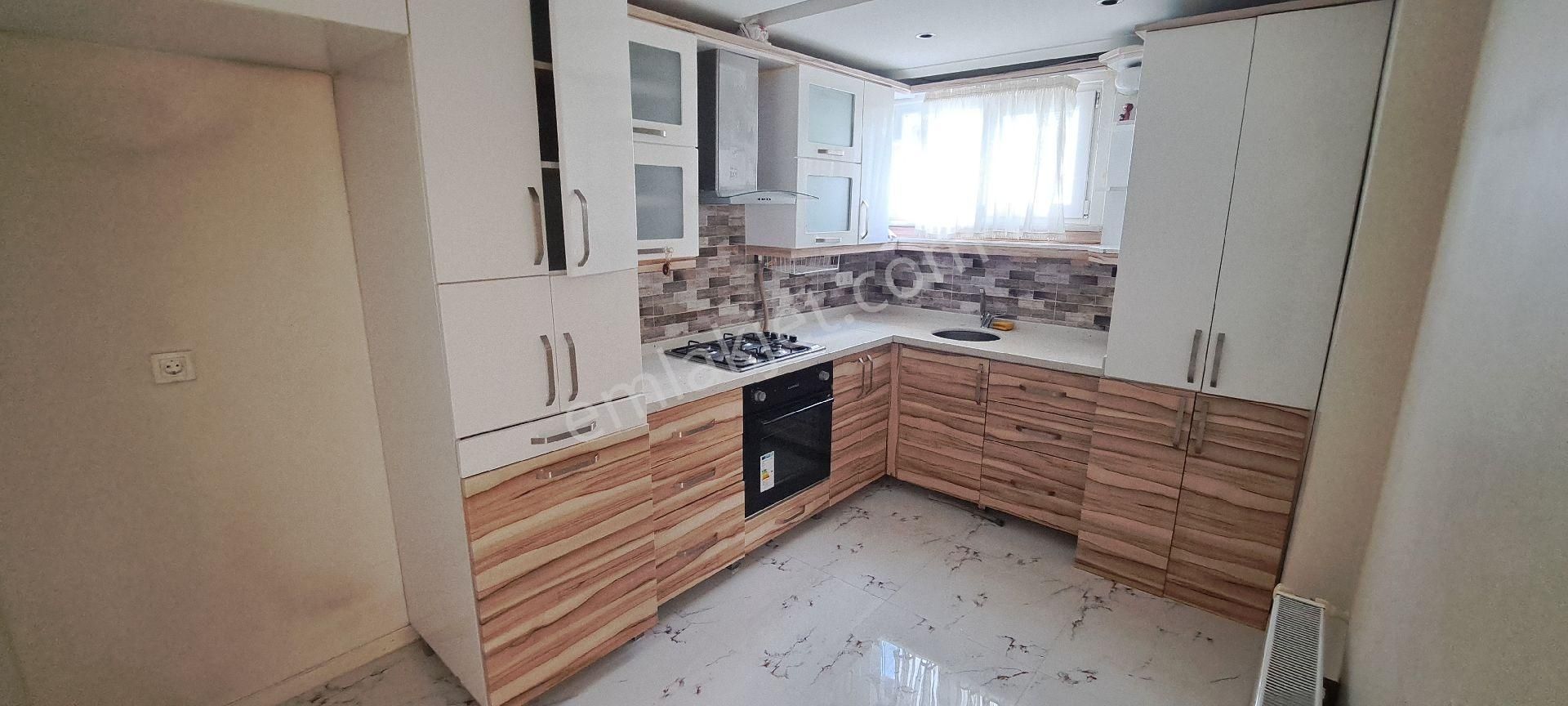Orhantepe'de İçi Lux Yapılı Sahibinden 2+1 Klimalı Kiralık Daire - Görsel 3