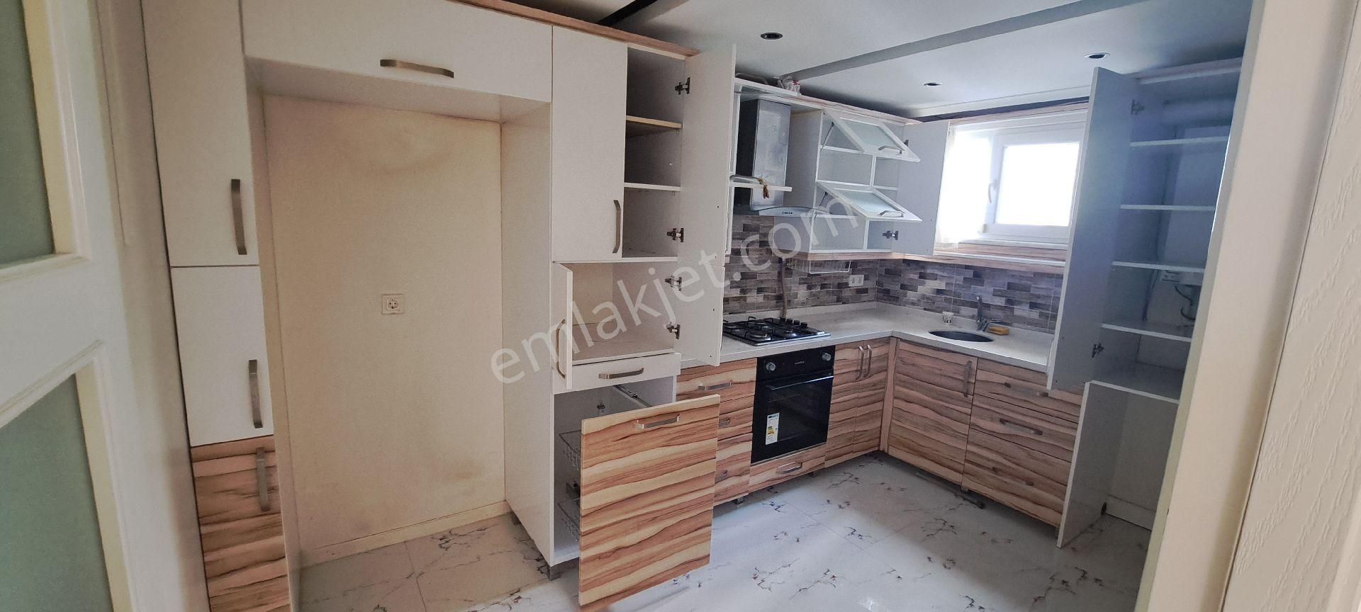 Orhantepe'de İçi Lux Yapılı Sahibinden 2+1 Klimalı Kiralık Daire