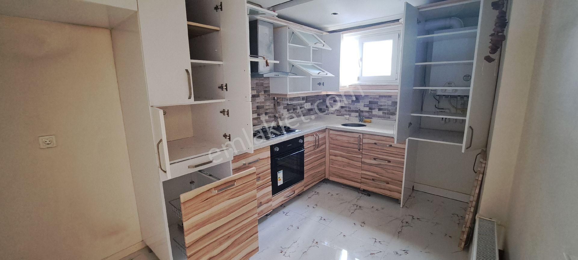 Orhantepe'de İçi Lux Yapılı Sahibinden 2+1 Klimalı Kiralık Daire - Görsel 12