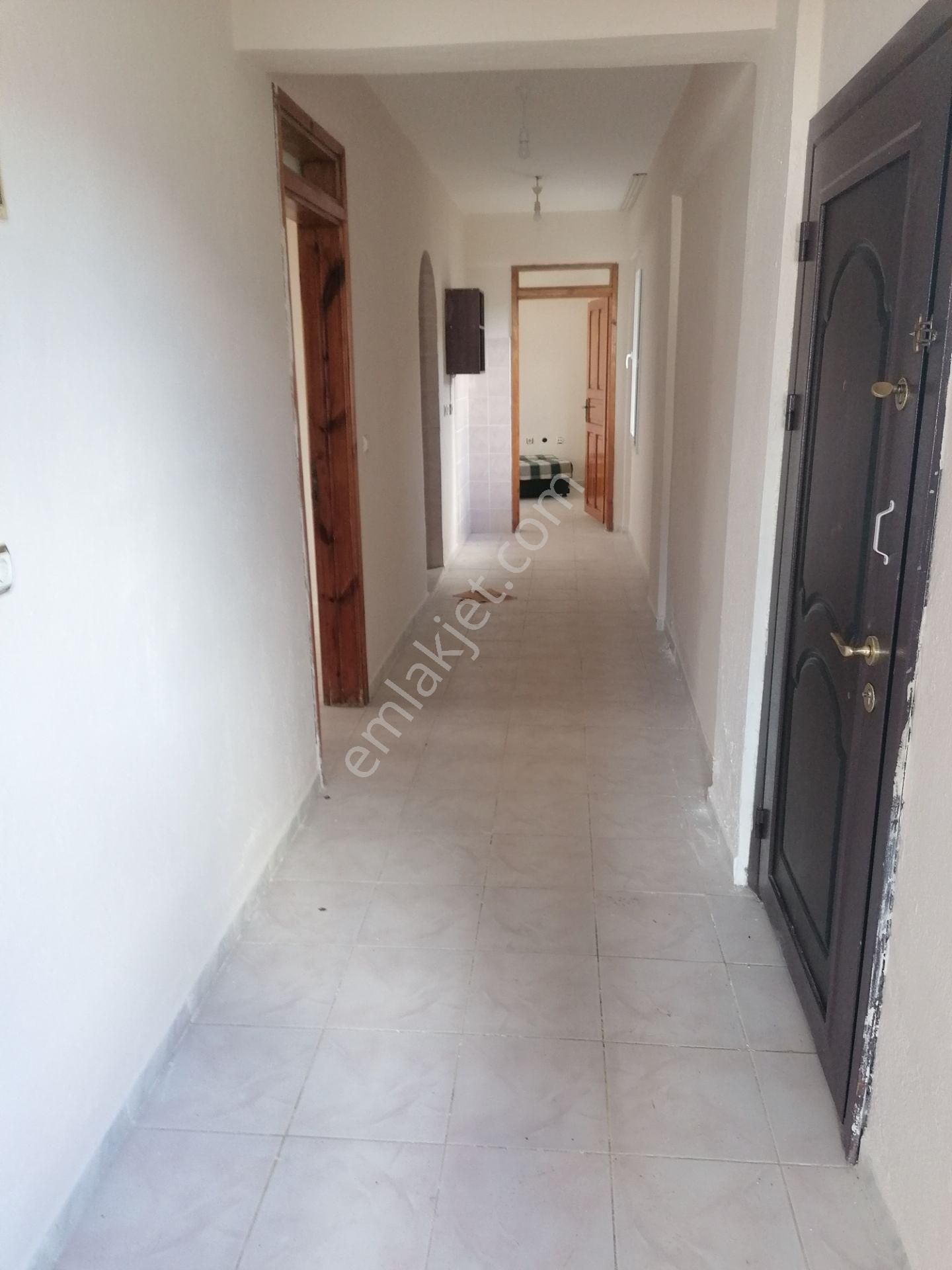 Muğla Karaçulha Mahallesinde Kiralık Geniş 2+1 Daire - Görsel 3