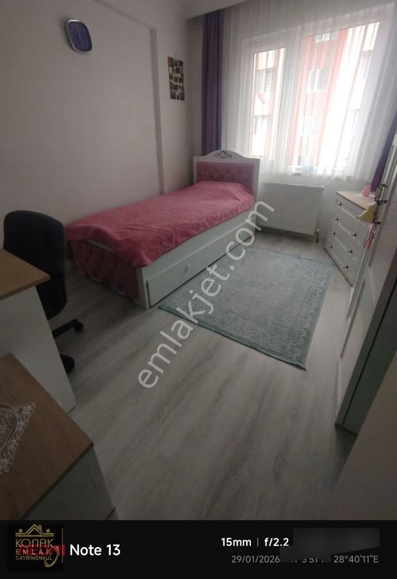 Esenkent De Satılık 3+1 Daire - Görsel 13