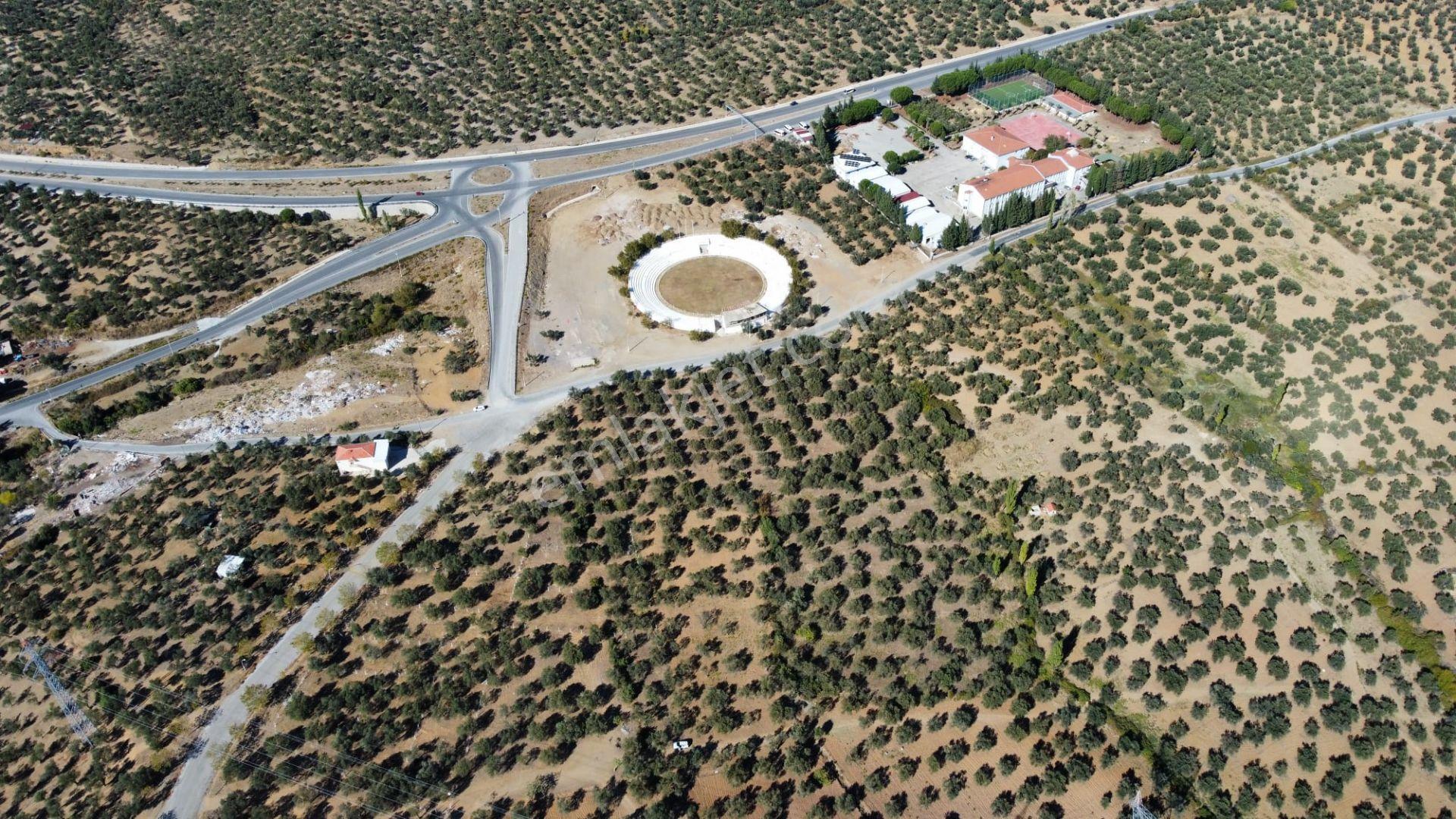 Mera Emlaktan Üniversite Yakını Köşe Parsel 1.015m2 İmarlı Arsa - Görsel 3