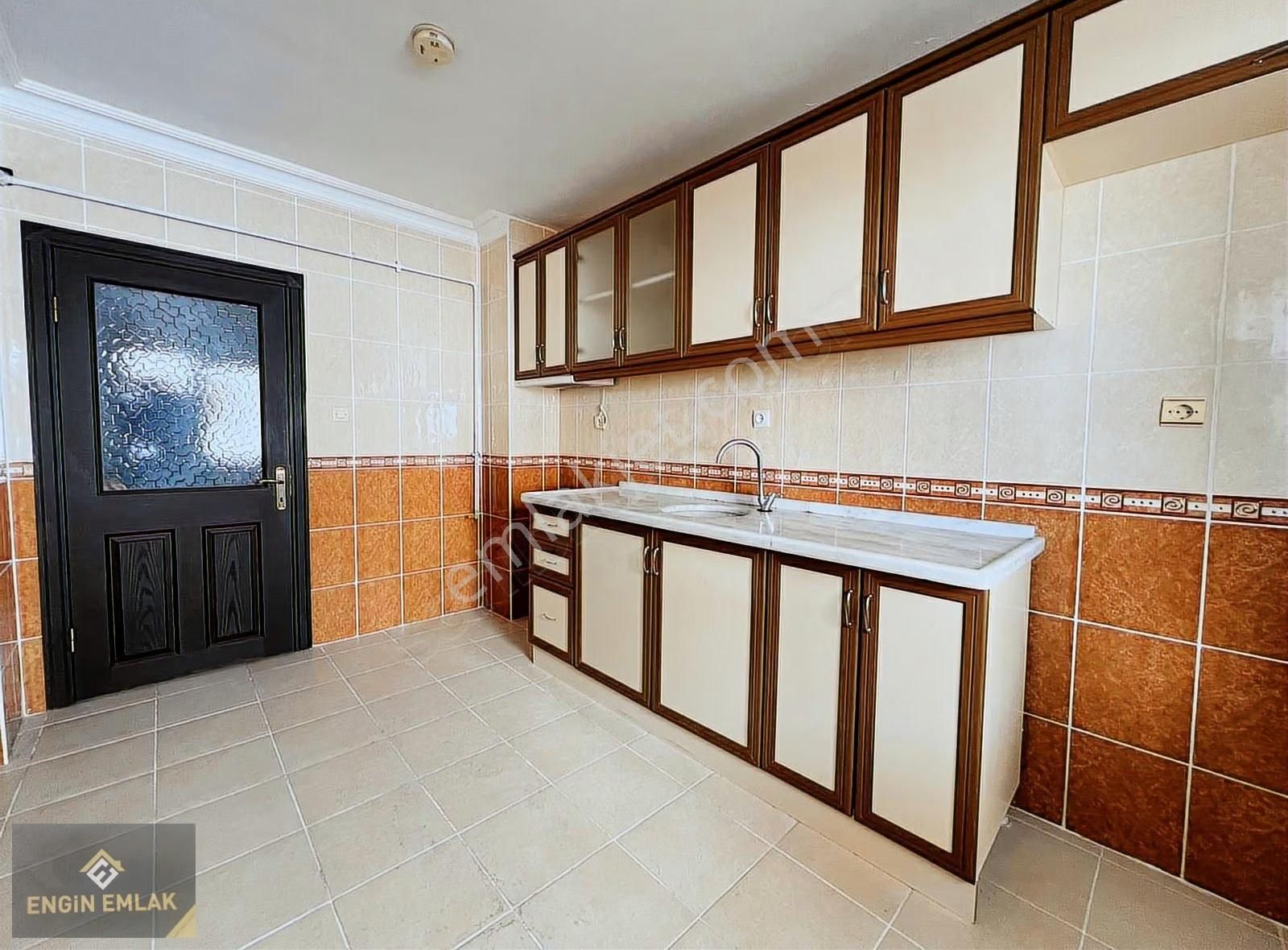 Engin Emlak'tan Fatih Mah. Merkezi Konumda Masrafsız 3+1 Daire - Görsel 10