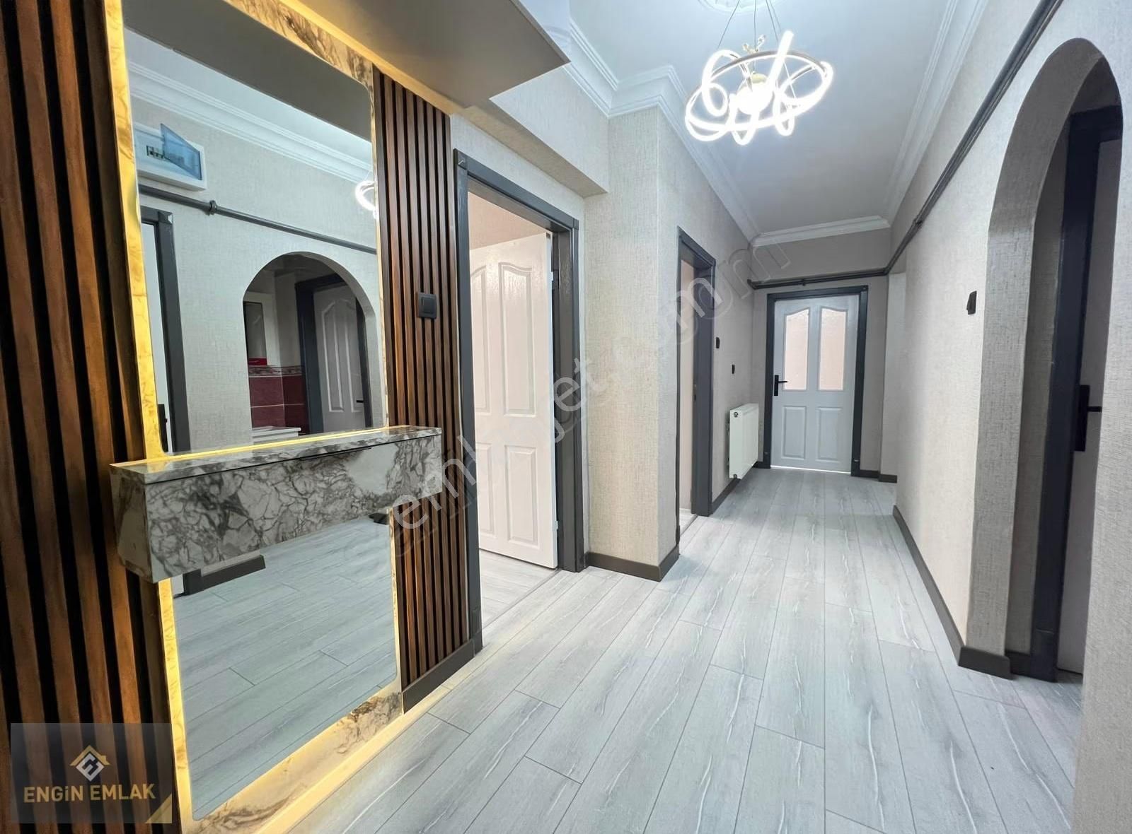 Engin Emlak'tan Full Yapılı Kiler'li Merkezi Konumda Geniş 3+1 - Görsel 14