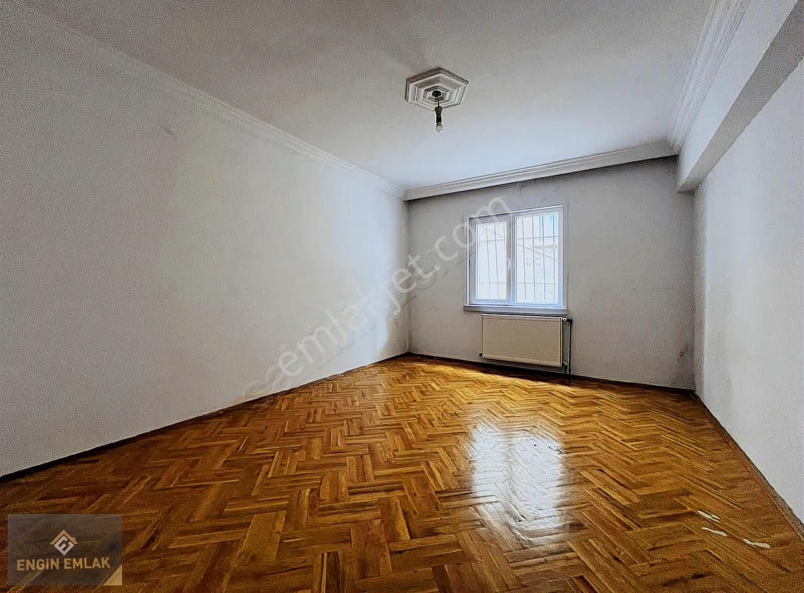 Engin Emlak'tan Merkezi Konum'da Geniş Masrafsız 3+1 Kiralık - Görsel 2