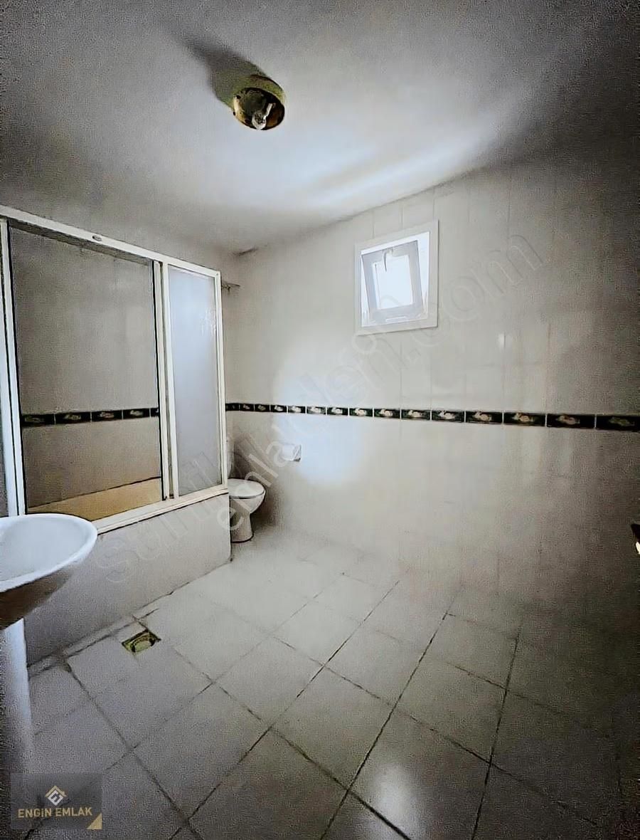 Engin Emlak'tan Merkezi Konum'da Geniş Masrafsız 3+1 Kiralık - Görsel 17