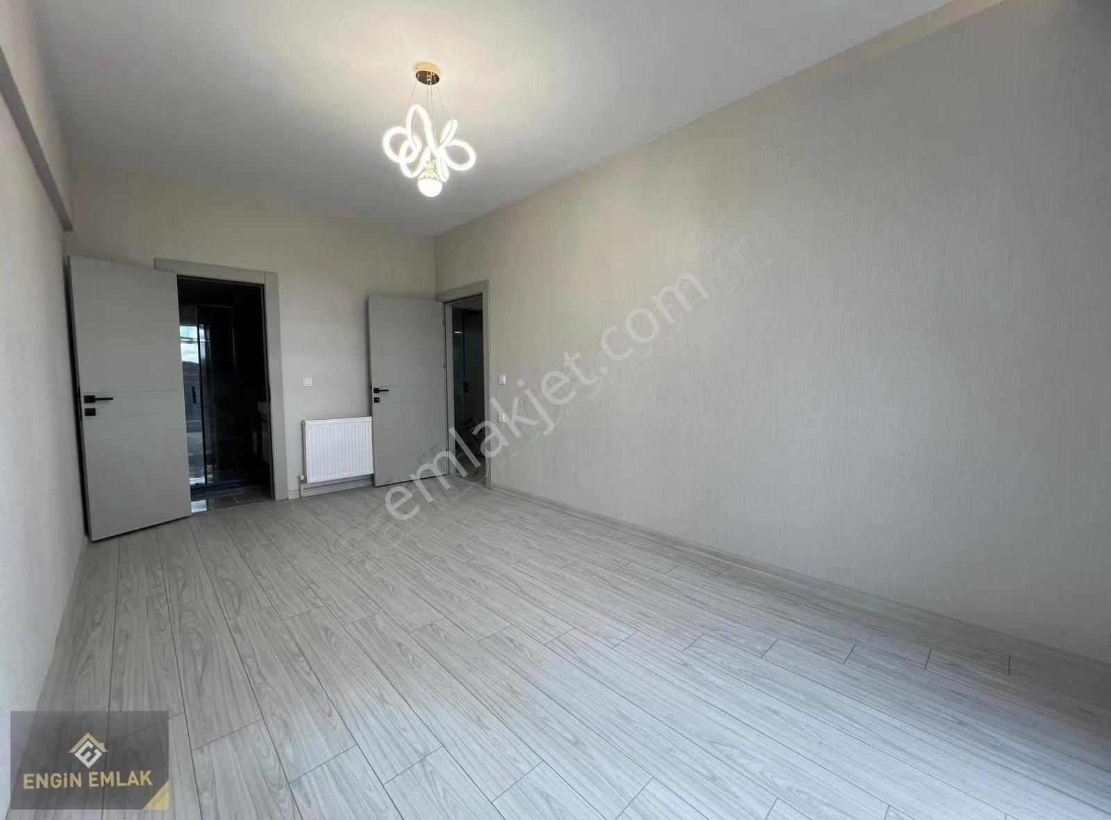 Engin Emlak'tan Lüx Yapıda Merkezi Konumda K.otopark'lı Dubleks - Görsel 19