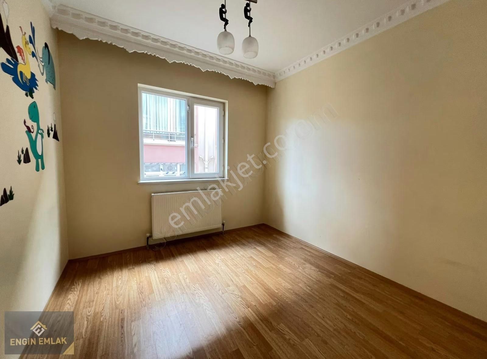 Engin Emlak'tan E. Banyo'lu Park'a Cephe 3+1 Masrafsız Daire - Görsel 3