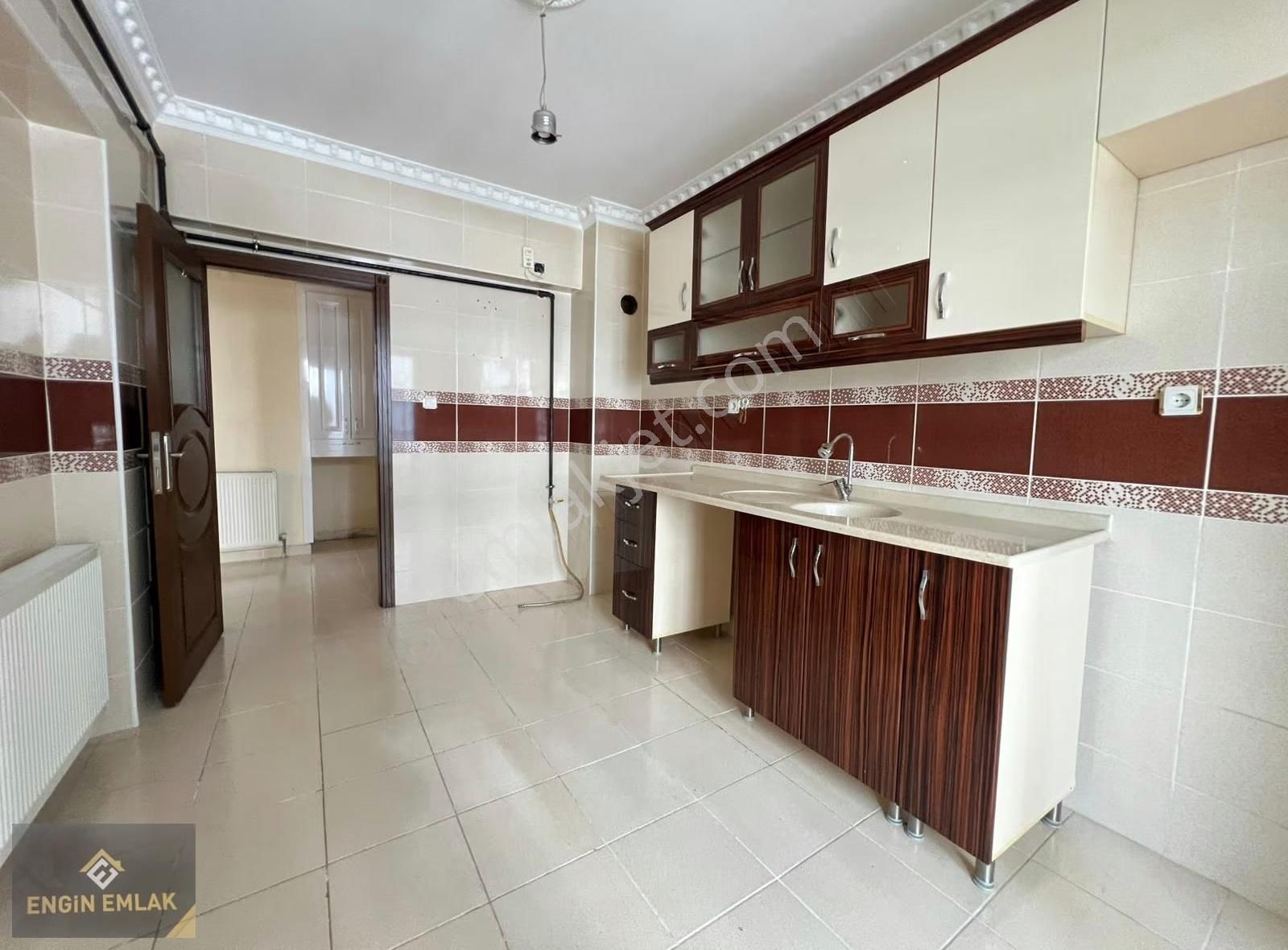 Engin Emlak'tan E. Banyo'lu Park'a Cephe 3+1 Masrafsız Daire - Görsel 30